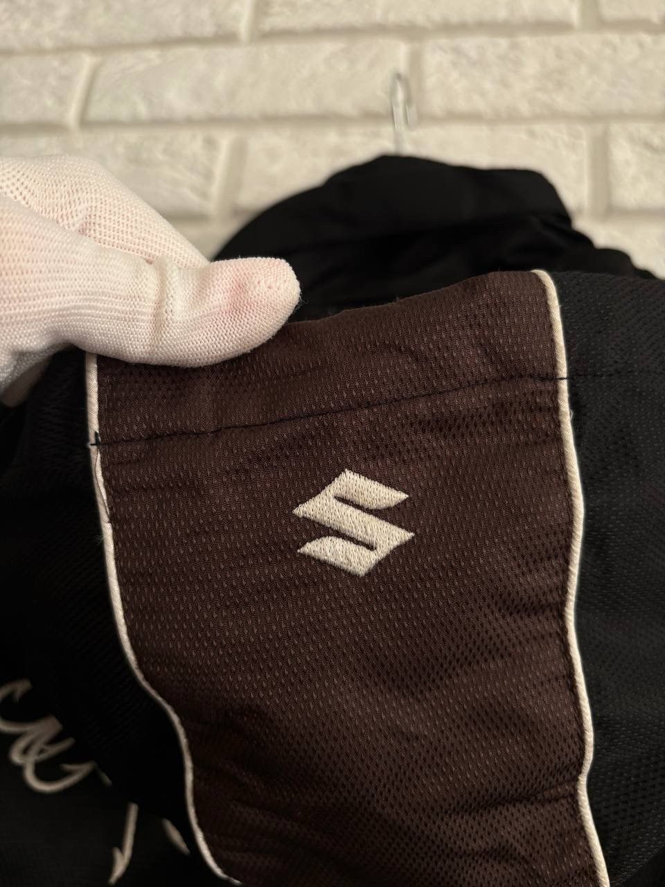 Formula 1 Vintage Suzuki Relentless by taz racing hoodie jacket Size US XXS / EU 40 - 24 Thumbnail