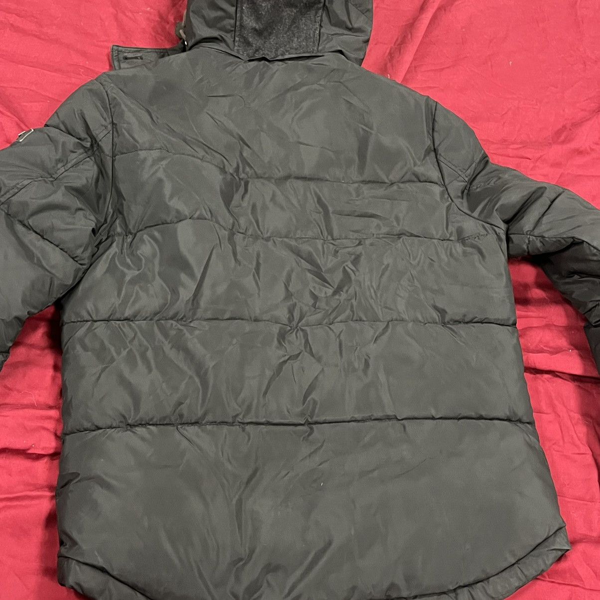 Guess Guess Black puffer jacket with removable hood Size US S / EU 44-46 / 1 - 18 Thumbnail