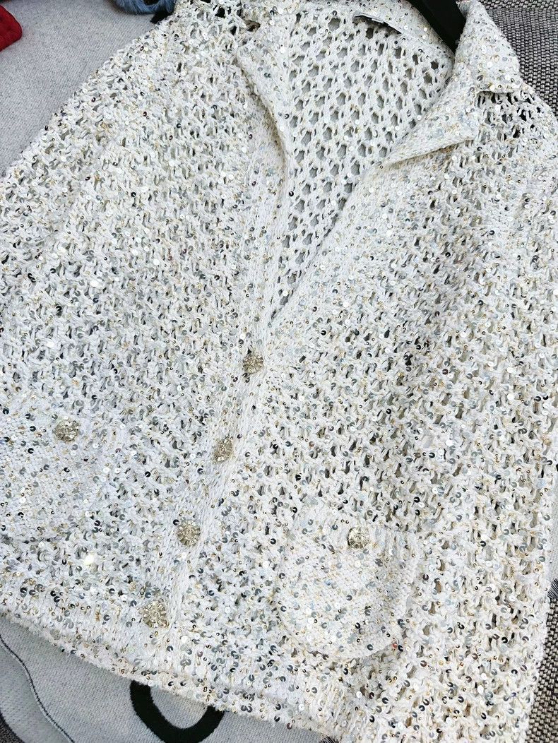 Chanel Chanel 23C early spring vacation white sequin knitted card Size XXS / US 00 / IT 34 - 3 Thumbnail