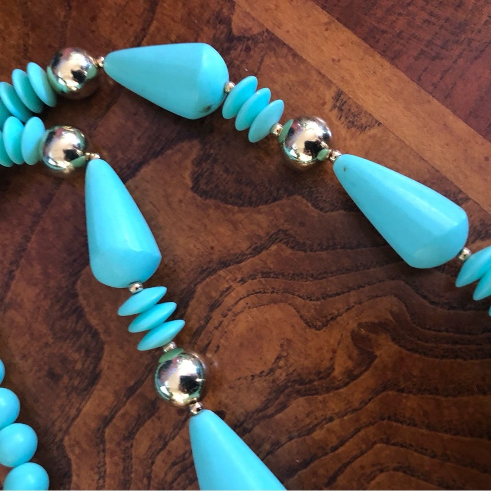 Vintage Vintage turquoise tone beaded necklace Size ONE SIZE - 8 Thumbnail