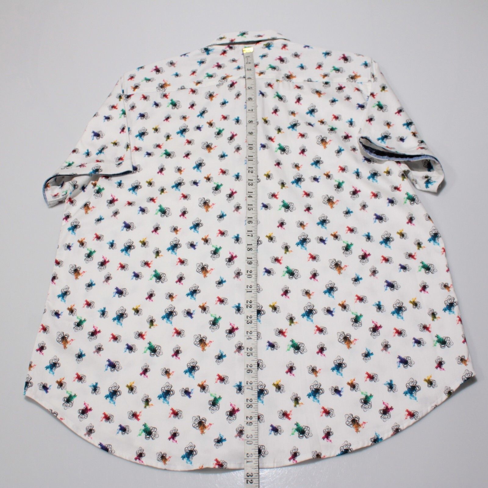 Robert Graham Robert Graham New with tags Shirt Size XL US In White Size US XL / EU 56 / 4 - 9 Thumbnail