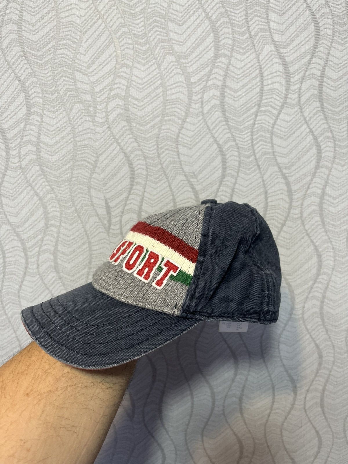 Dolce & Gabbana Dolce & Gabbana Junior Vintage Grey Avant Garde Cap Size 26 - 3 Thumbnail