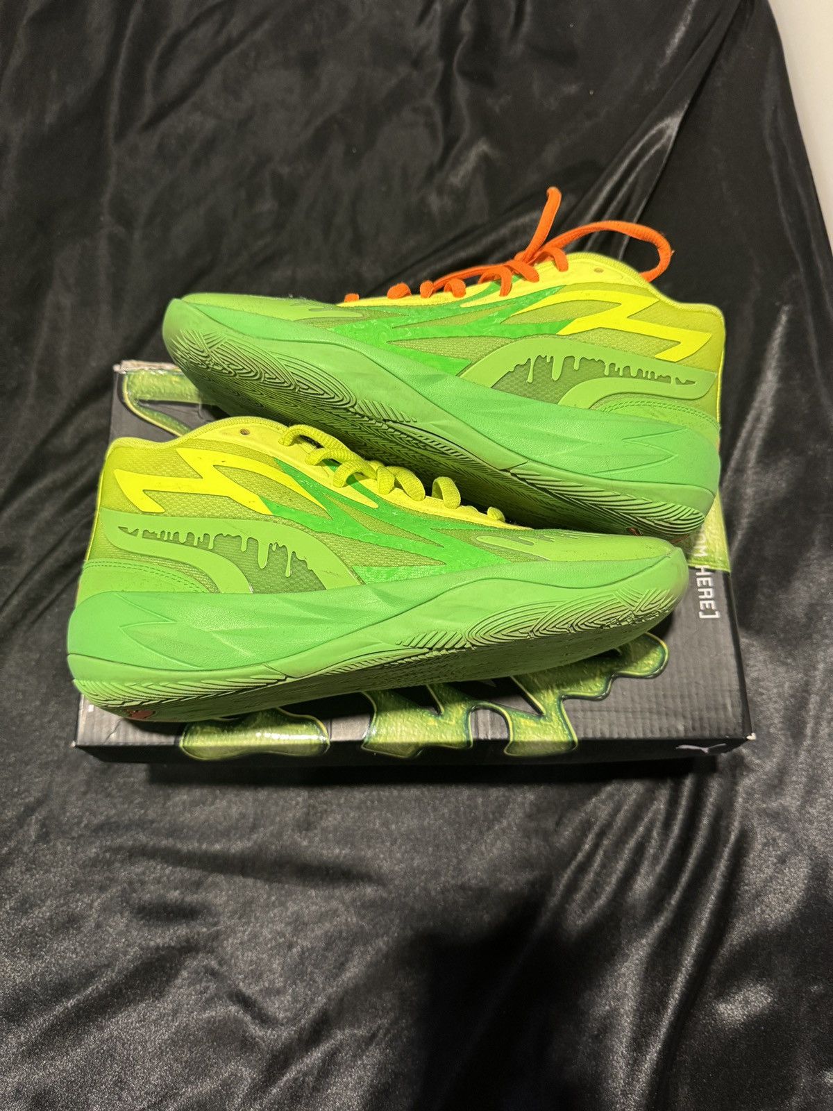 Puma Melo 2.0 SLIME RARE Size US 7 / EU 40 - 1 Thumbnail