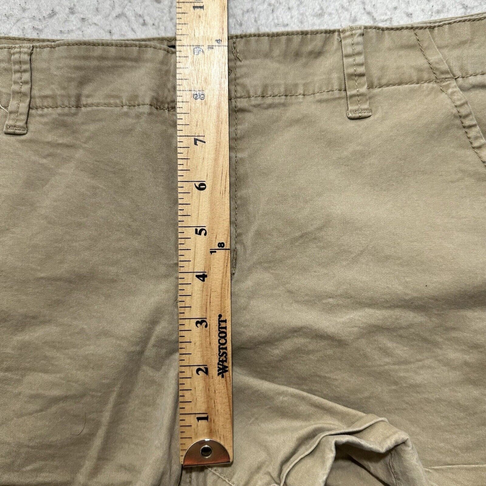 Aeropostale Aeropostale 12 Flat Front Chino Shorts Khaki Brown 3" Inseam Size 34" / US 12 / IT 48 - 9 Thumbnail