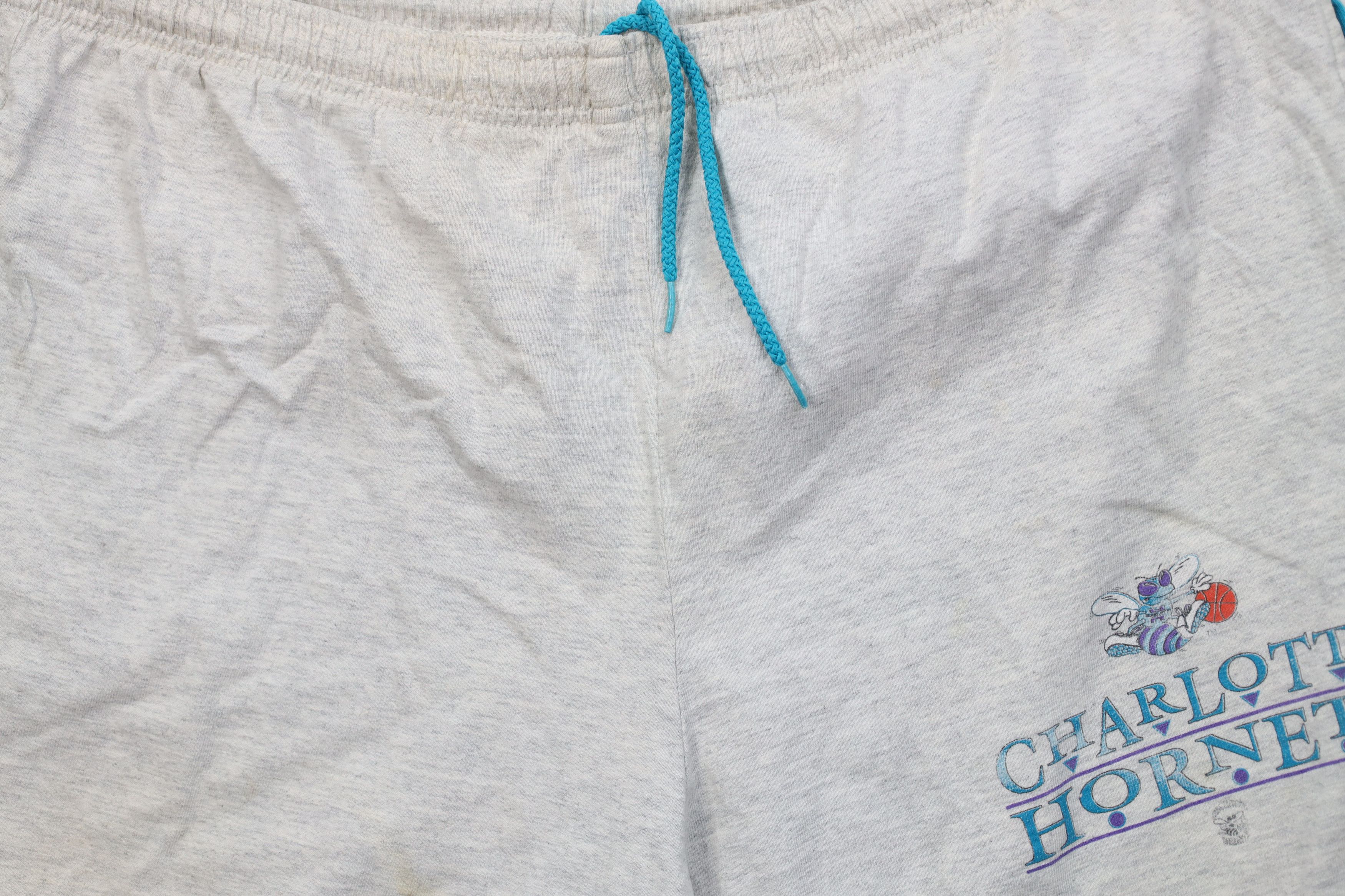 Vintage AS IS Vintage 90s Basketball Above Knee Shorts Gray USA Size US 36 / EU 52 - 3 Thumbnail