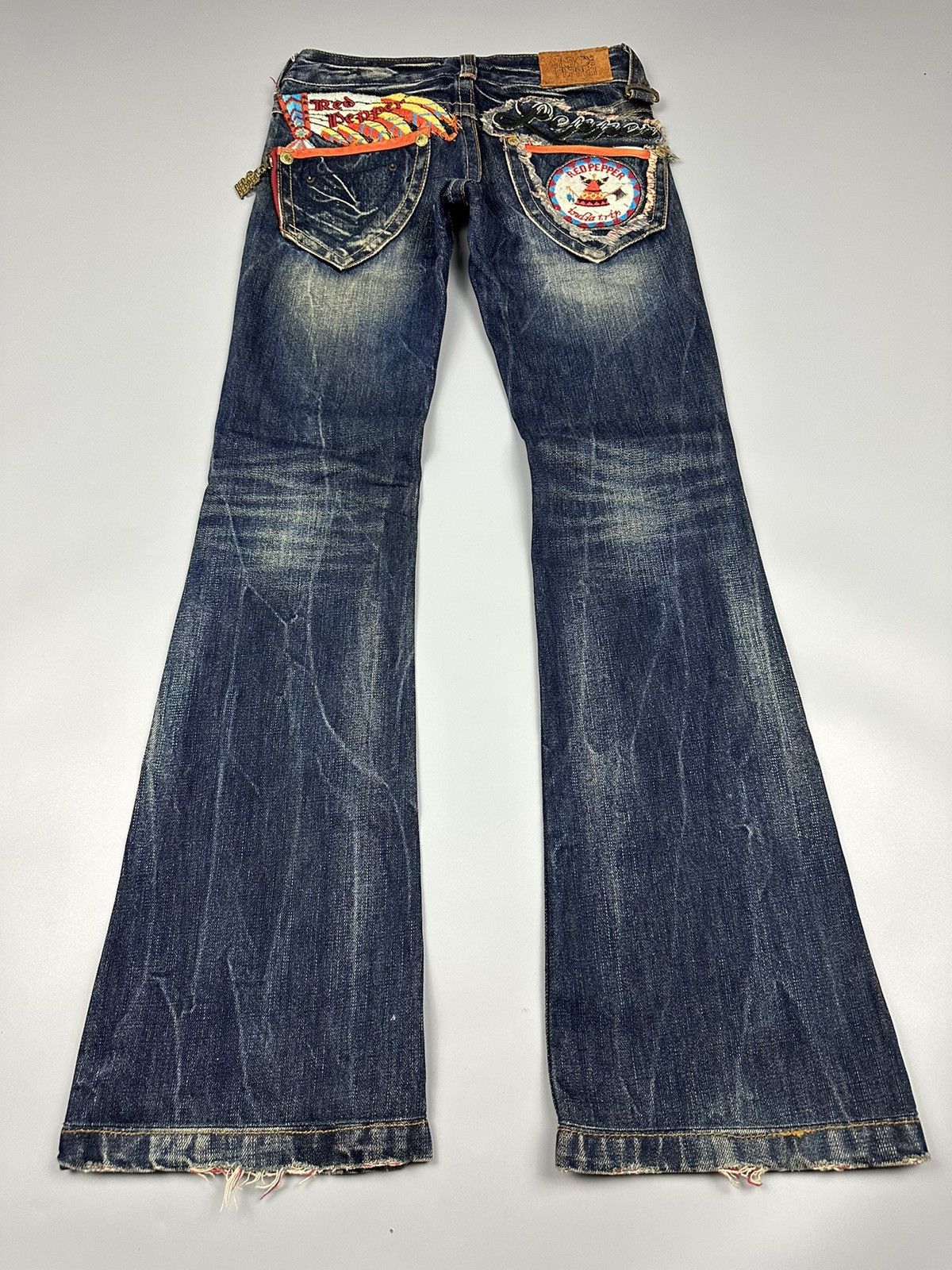 If Six Was Nine × Le Grande Bleu (L.G.B.) 🔥Flared🔥Red Pepper Embroidered Whiskered Flared Denim Size US 27 - 4 Thumbnail