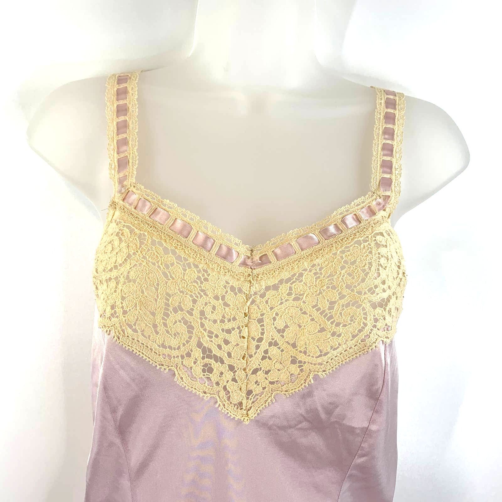 Vintage Vintage 70s Flair Satin Lace Camisole Lingerie Lace Trim Size S / US 4 / IT 40 - 6 Thumbnail