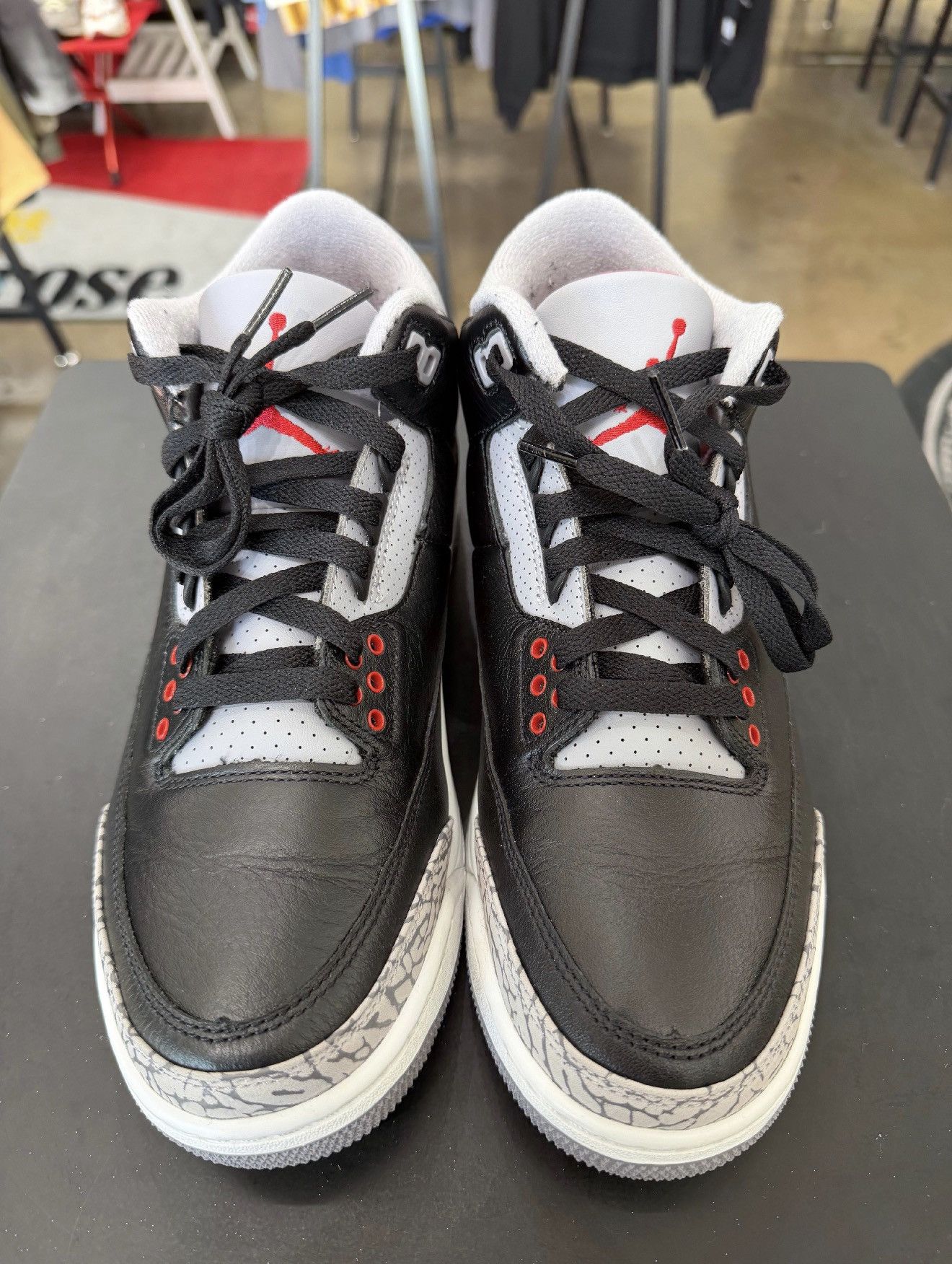 Jordan Brand Air Jordan 3 Black Cement Size 8.5 (2024) Size US 8.5 / EU 41-42 - 2 Thumbnail