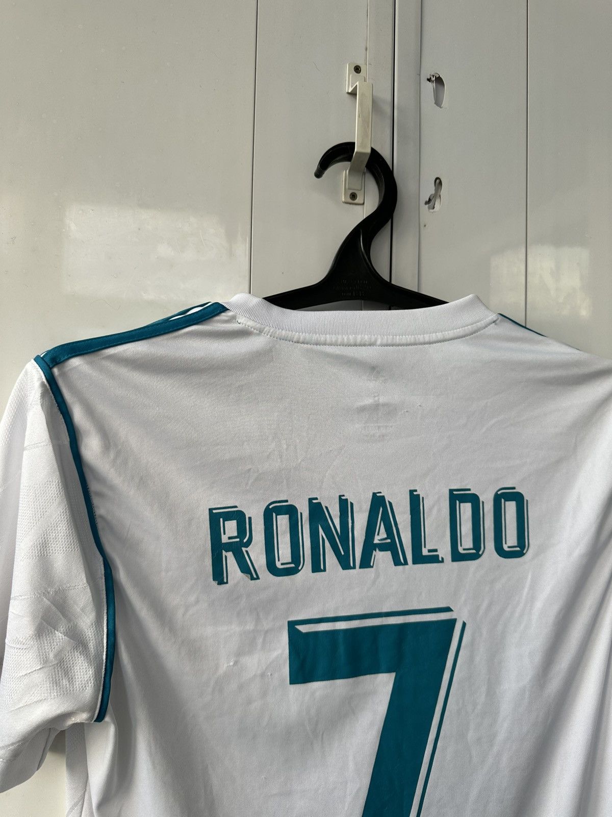 Adidas Ronaldo 2016/2017 Real Madrid Adidas Jersey Size US S / EU 44-46 / 1 - 16 Thumbnail