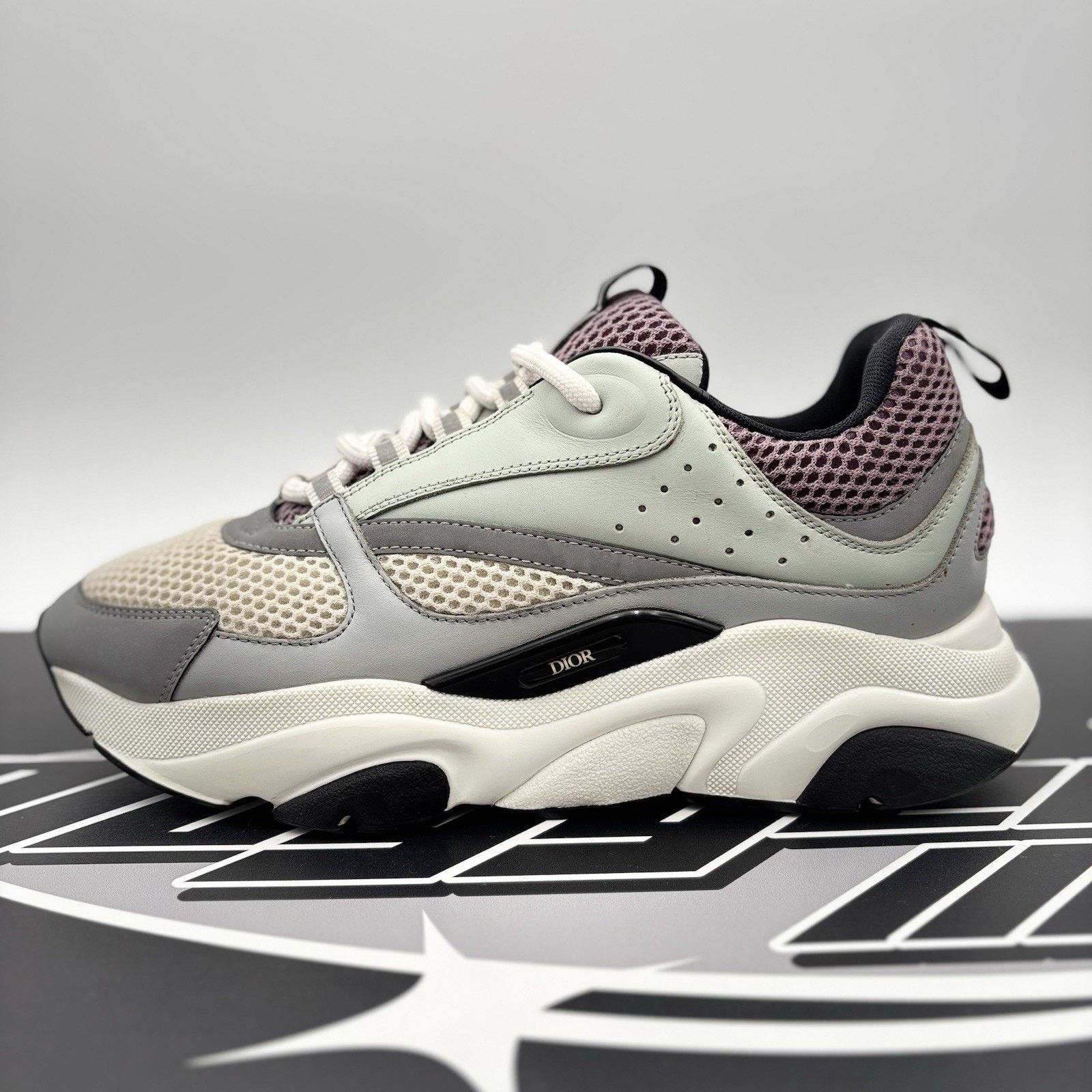 Dior Dior B22 Sneaker ' Cream, Lavender ' | GOOD CONDITION! Size US 8 / EU 41 - 11 Thumbnail