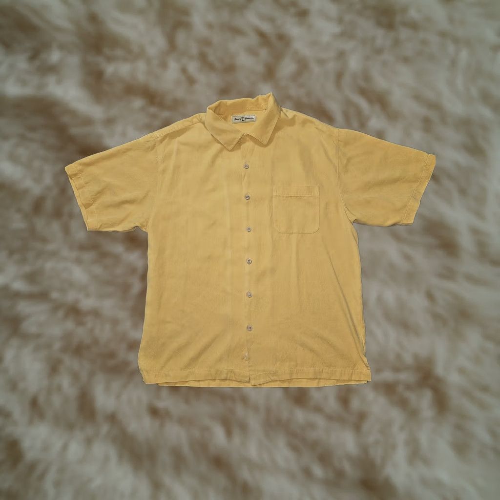 Tommy Bahama Tommy Bahama Shirt Mens Medium Yellow Silk Seas The Day Embroidered Camp Casual Size US M / EU 48-50 / 2 - 1 Thumbnail