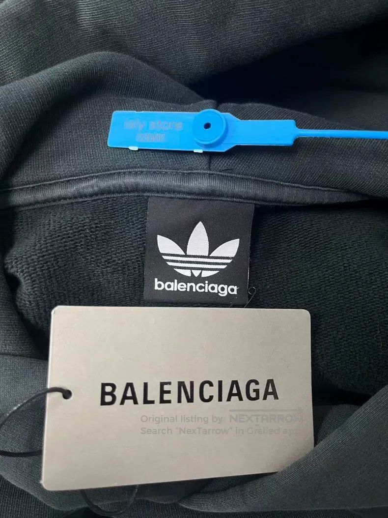 Balenciaga Balenciaga Logo Letter Printed Hoodie Size US M / EU 48-50 / 2 - 4 Thumbnail