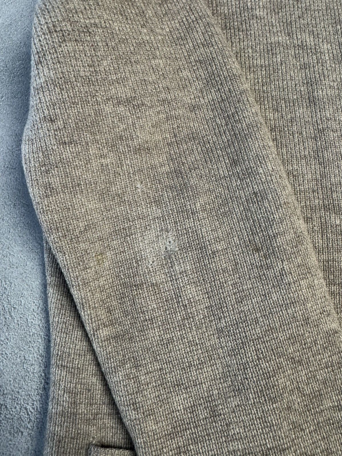 Salvatore Ferragamo Salvatore Ferragamo 100% Cashmere Knit Button Cardigan Size M / US 6-8 / IT 42-44 - 9 Thumbnail