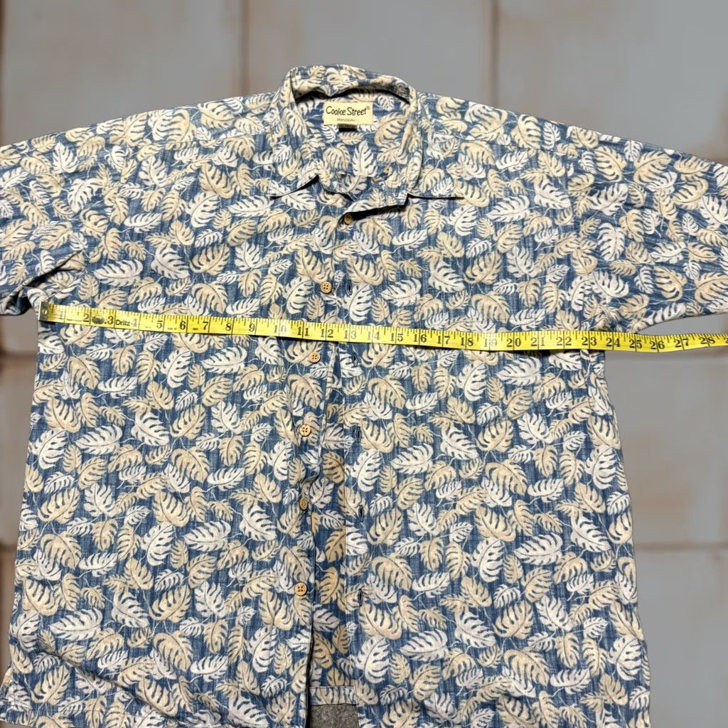 Vintage Cooke Street Shirt Mens L Blue Hawaiian Reversible Floral Leaf Print Button-Up Size US L / EU 52-54 / 3 - 1 Thumbnail