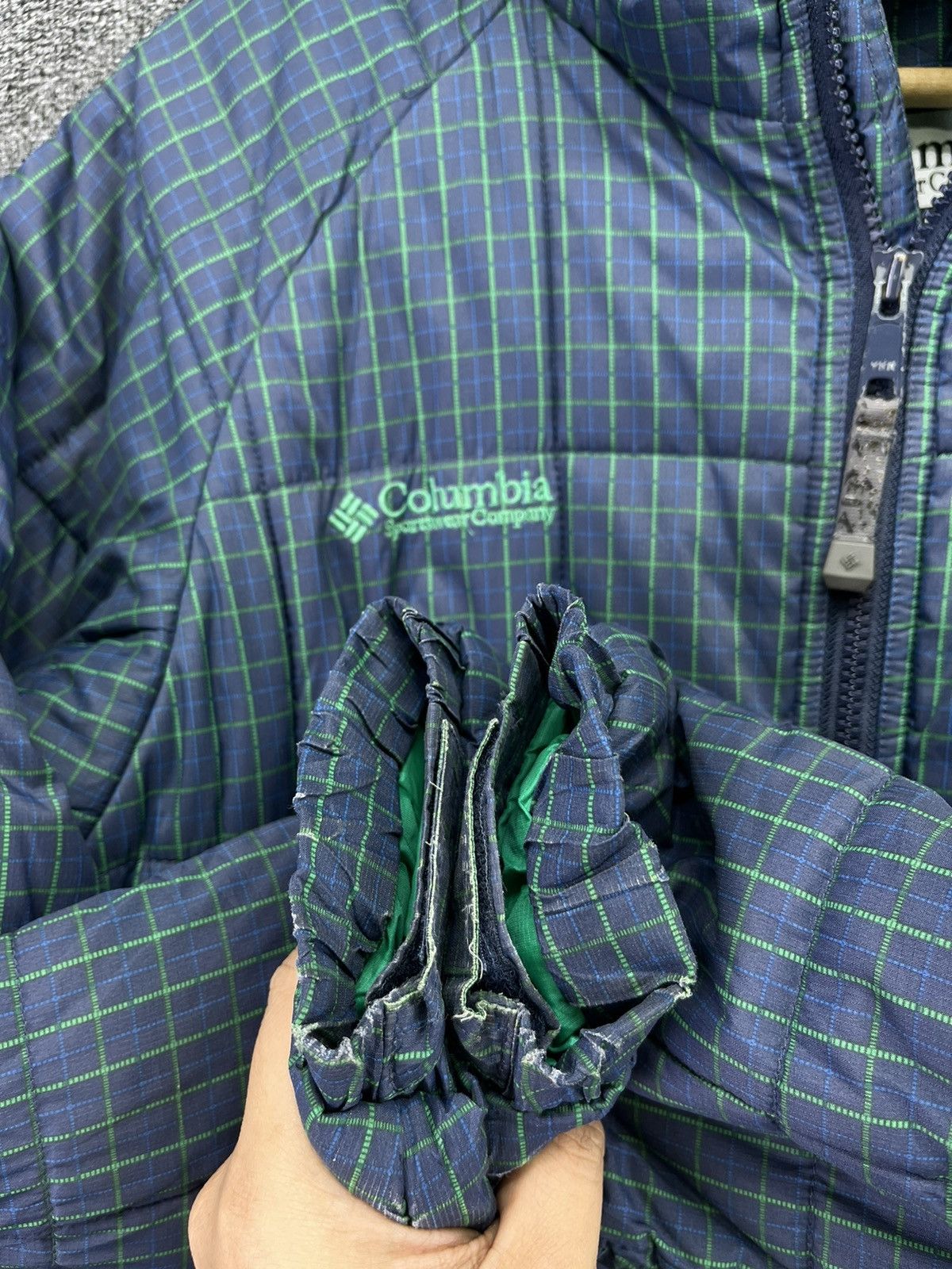 Columbia Vintage Columbia Rare Design Hooded Down Jacket Size US XS / EU 42 / 0 - 11 Thumbnail