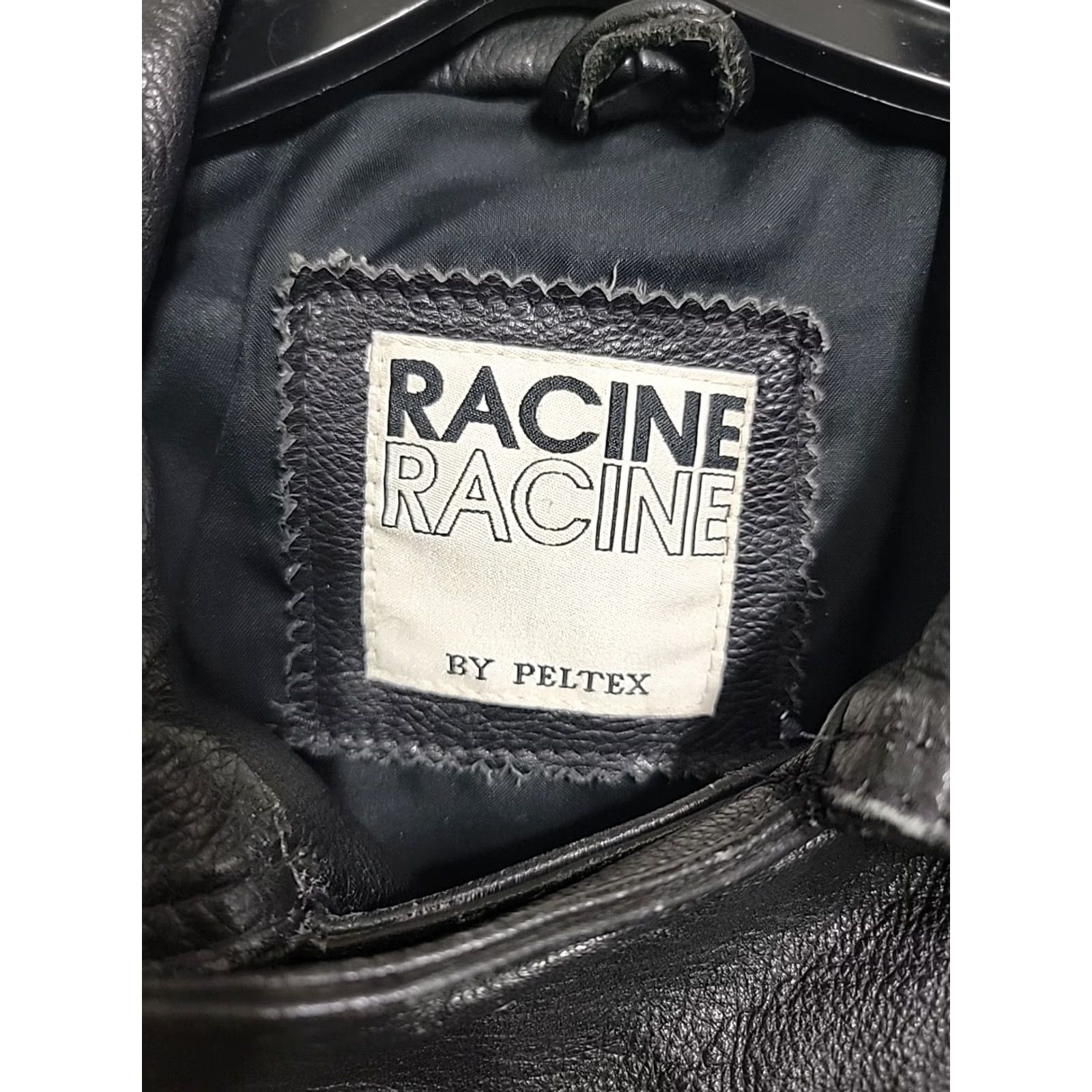 Vintage VINTAGE Racine by Peltex Leather Moto Jacket Mens M Black Distressed Leather 20 Chest 24.5 Length Size US M / EU 48-50 / 2 - 5 Thumbnail