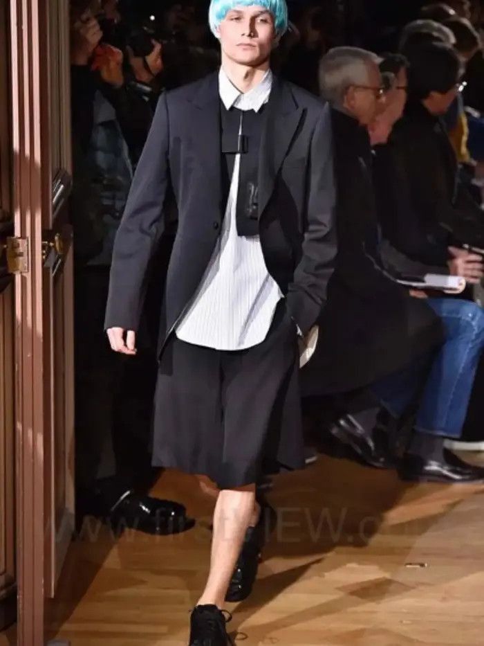Comme des Garcons Comme des Garcons Comme Des Garcons Homme Plus 17AW Toy Tu Size US S / EU 44-46 / 1 - 7 Thumbnail