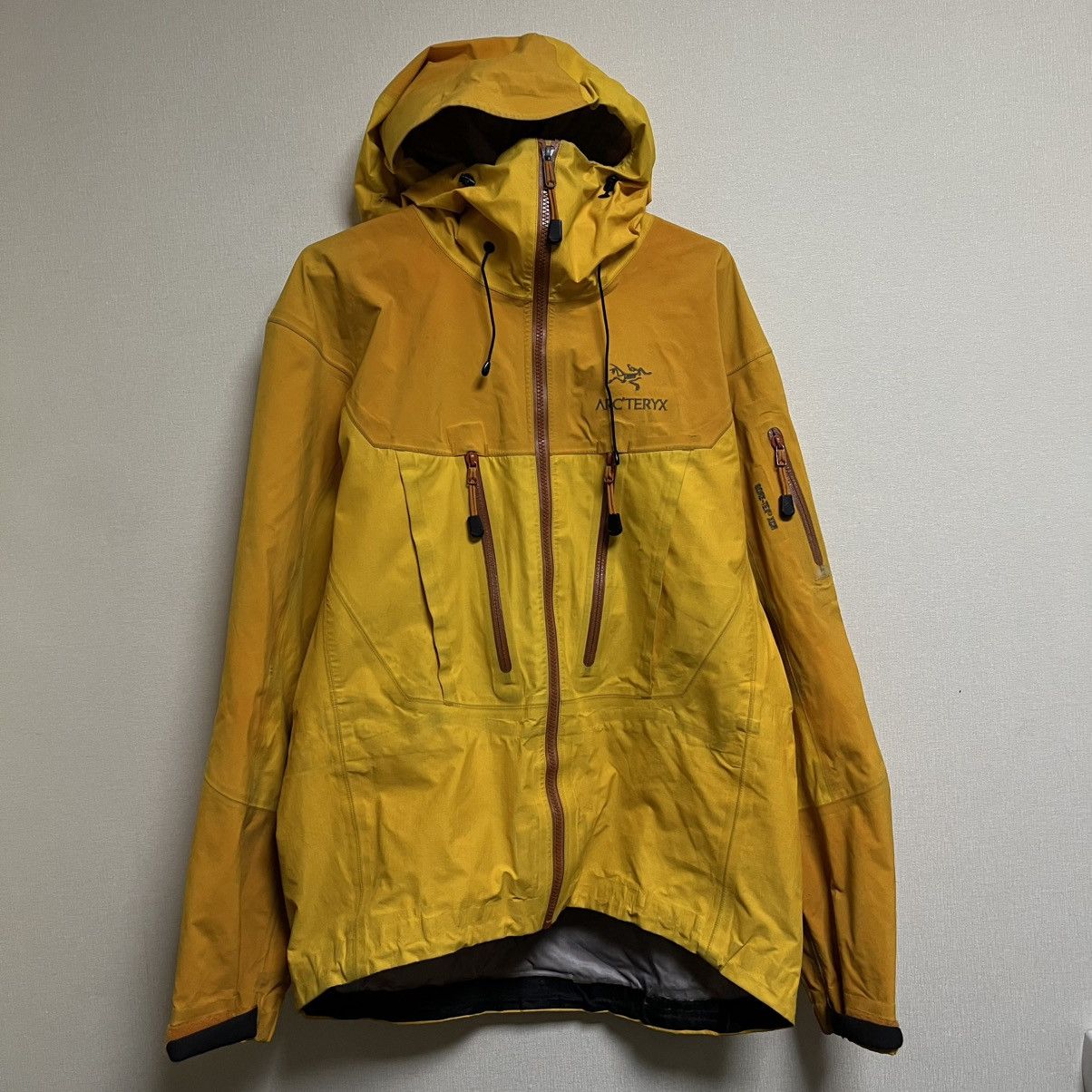 Arc'teryx Arcteryx Beta Gore Tex Jacket XCR Alpha Gorpcore Rare Y2K Size US M / EU 48-50 / 2 - 1 Thumbnail