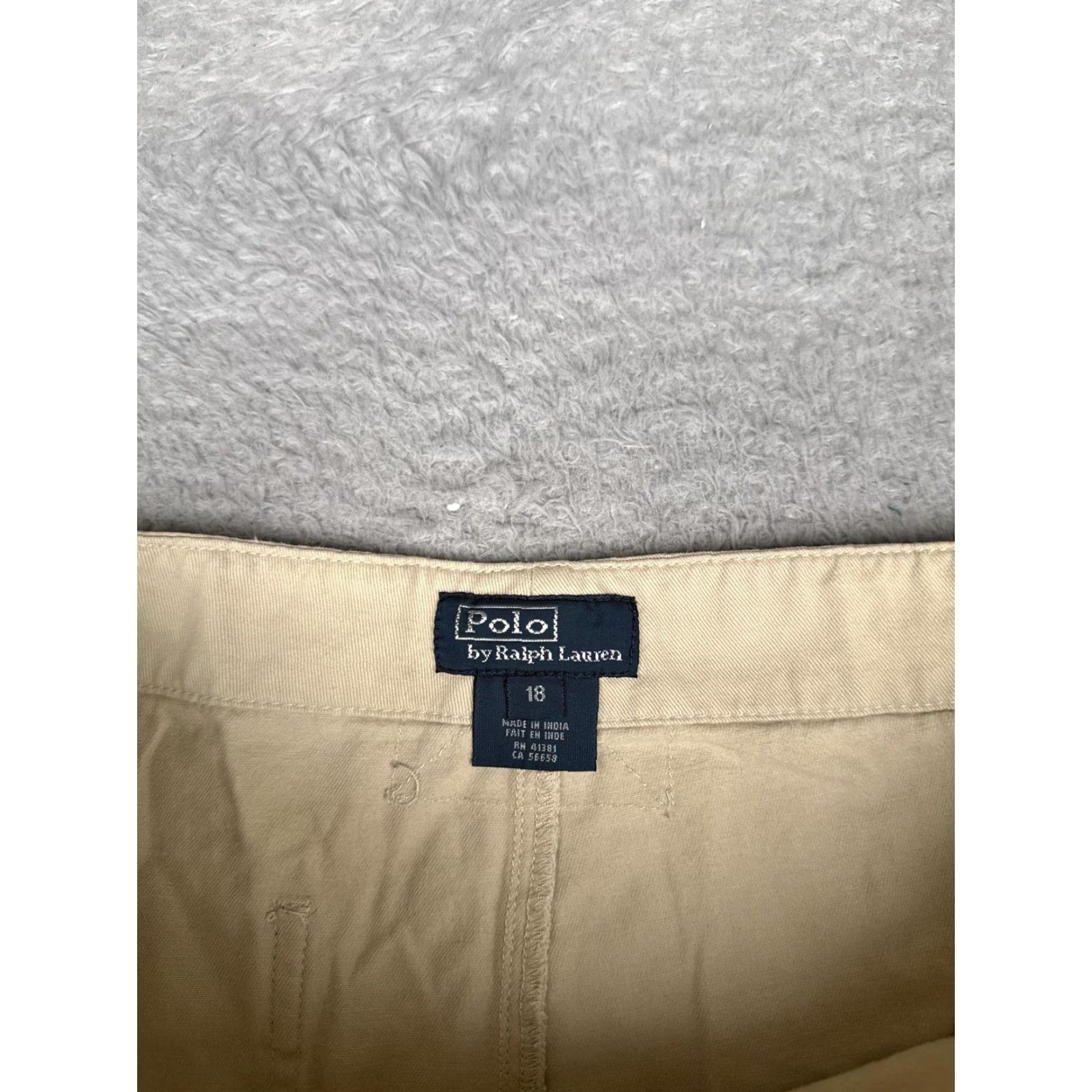 Polo Ralph Lauren Ralph Lauren Polo Shorts Womens 18 Khaki Chino Flat Front Classic Casual 32x11 Size 40" / US 18 - 7 Thumbnail