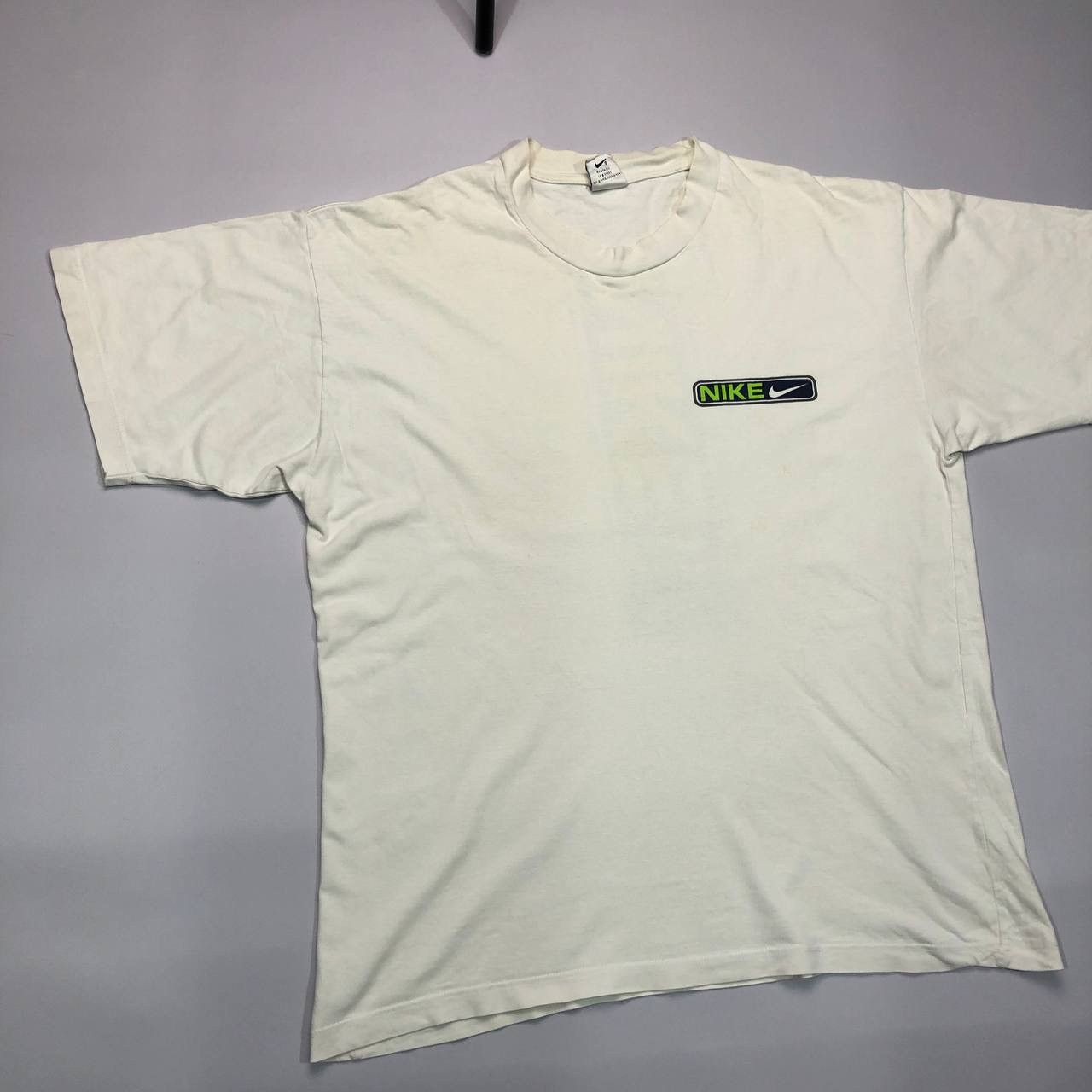 Nike × Vintage Vintage Nike T-Shirt Big Logo Size US L / EU 52-54 / 3 - 4 Thumbnail
