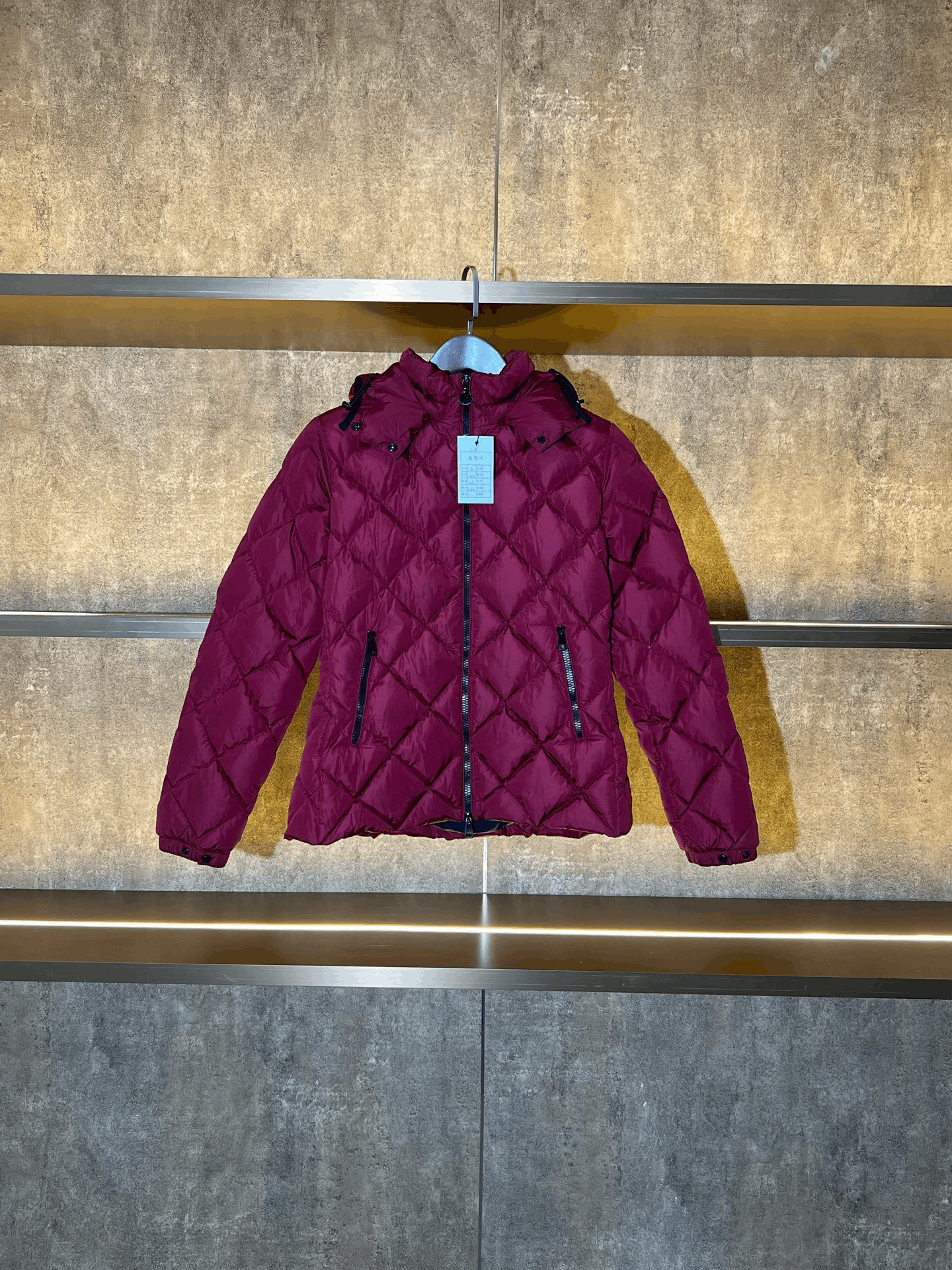 Moncler Moncler Down Red Down Jacket M Women Size M / US 6-8 / IT 42-44 - 1 Thumbnail