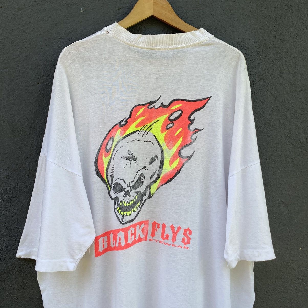Hook-Ups Thrashed Distressed Vintage 90s Black Flys Eyewear Skate Tee Size US XXL / EU 58 / 5 - 2 Thumbnail
