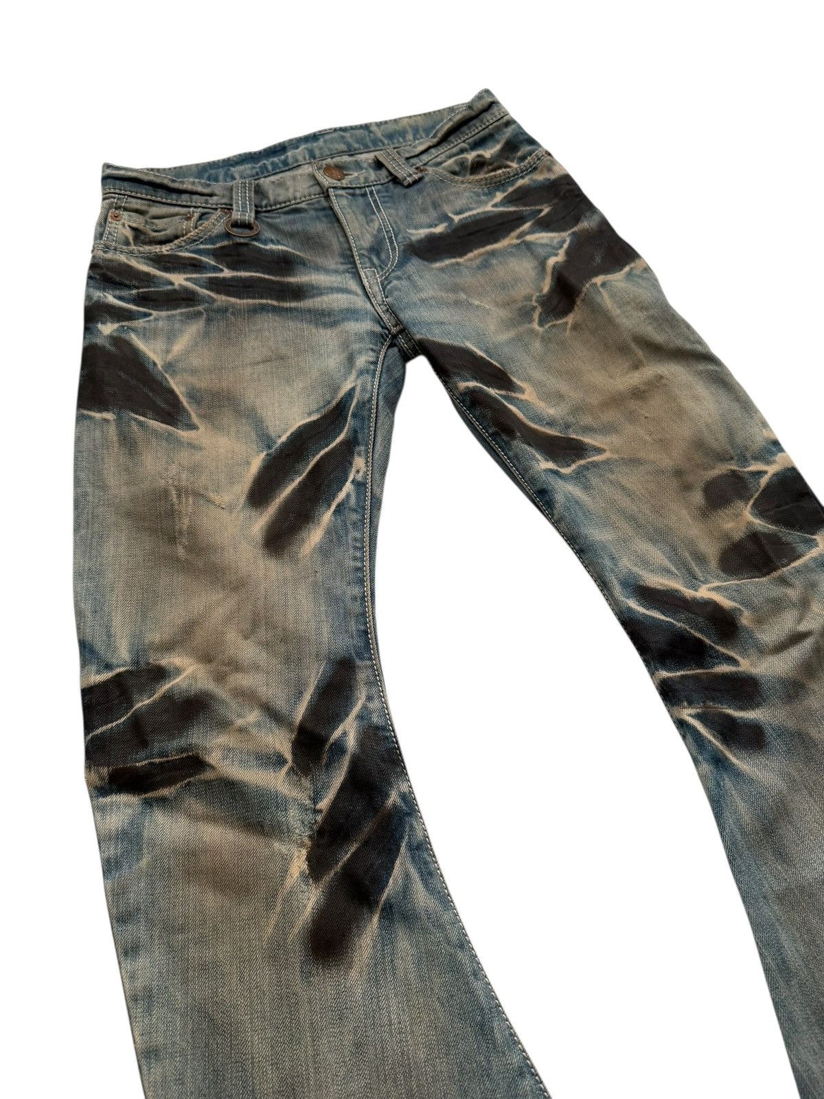 BUFFALO BOBS Flared Wrinkle Oil Distressed Blue Grunge Denim Size US 28 / EU 44 - 4 Thumbnail