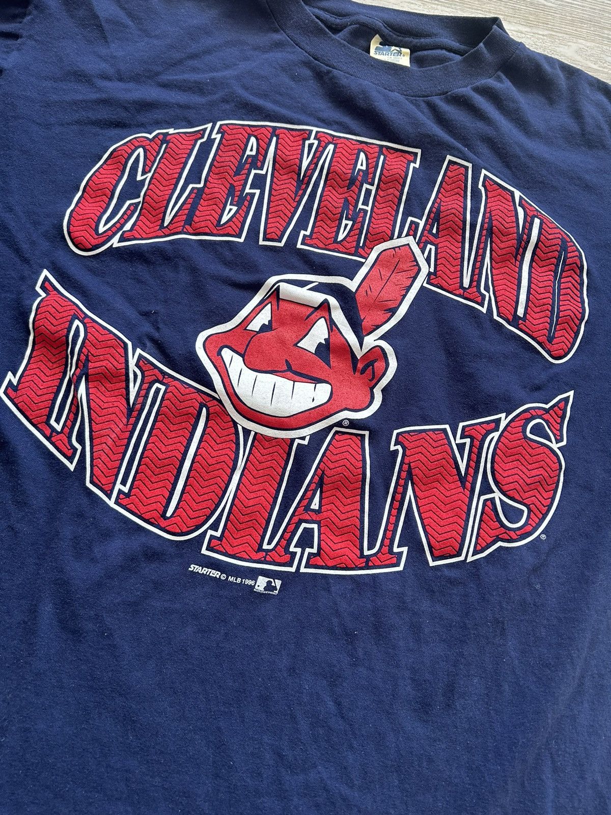 Vintage 1996 Cleveland Indians T-Shirt Large Size US L / EU 52-54 / 3 - 2 Thumbnail