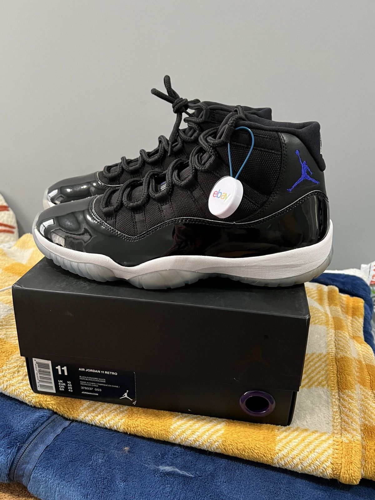 Jordan Brand Jordan 11 Space Jam 2016 Size US 11 / EU 44 - 5 Thumbnail