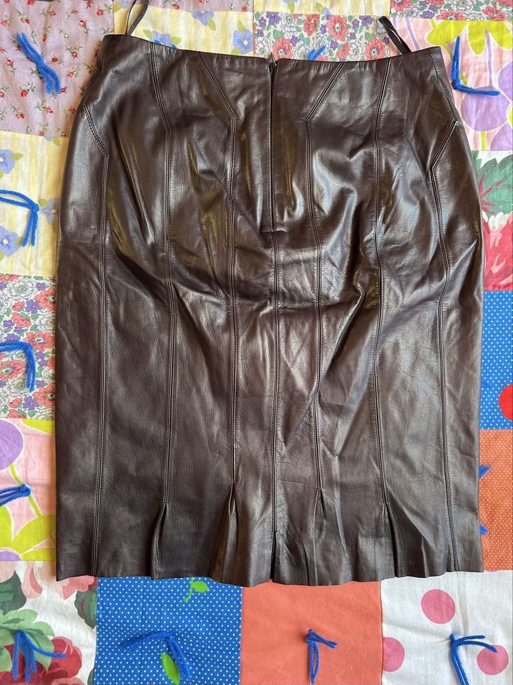 Gucci Gucci Vintage Leather Skirt Silk Lining Size 26" / US 2 / IT 38 - 4 Thumbnail
