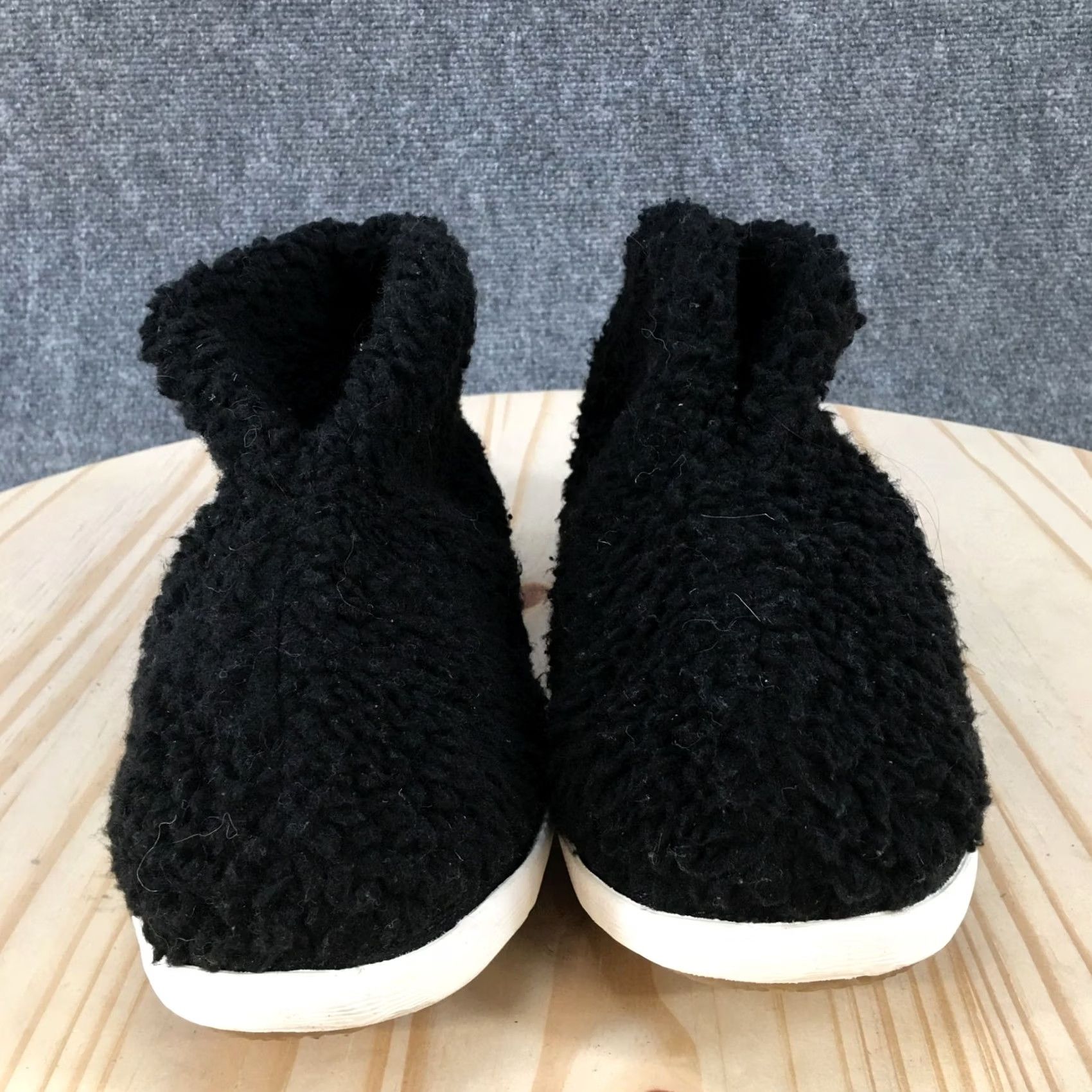 SeaVees SeaVees Shoes Women SeaChange Casual Slipper Bootie Black Recycled Fleece Shoes Women SeaChange Casual Slipper Bootie Black Recycled Fleece Size M / US 6-8 / IT 42-44 - 4 Thumbnail