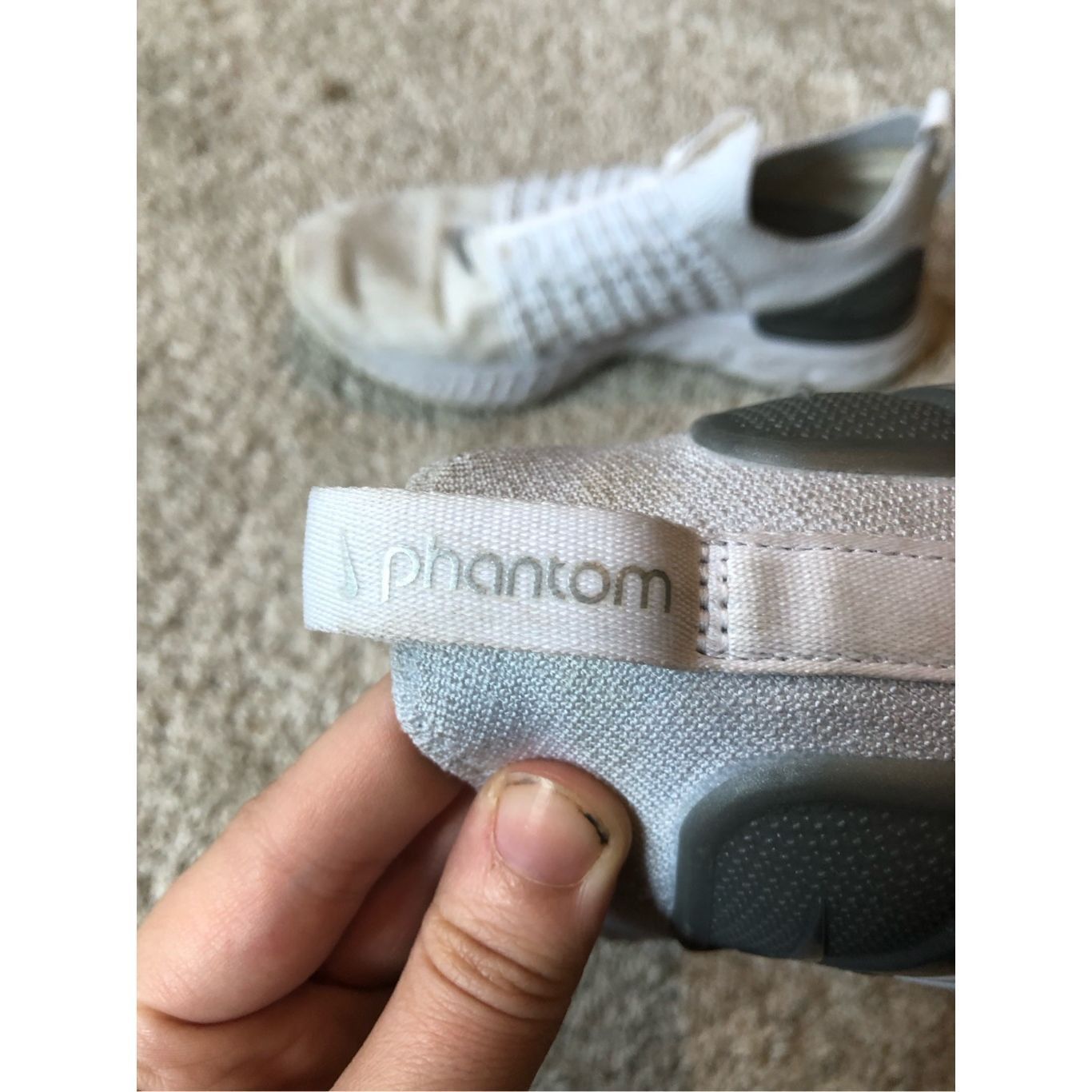Nike Nike Phantom Women’s White and Gray Athletic Shoes Size 9.5 Size US 9.5 / IT 39.5 - 3 Thumbnail