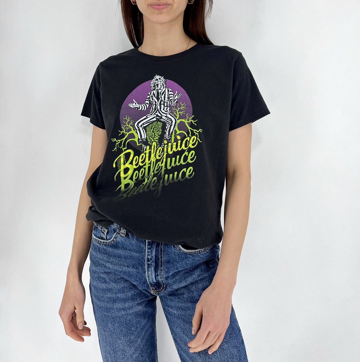 Band Tees × Vintage Beetle Juice Y2K Vintage T-Shirt size L Size L / US 10 / IT 46 - 1 Thumbnail