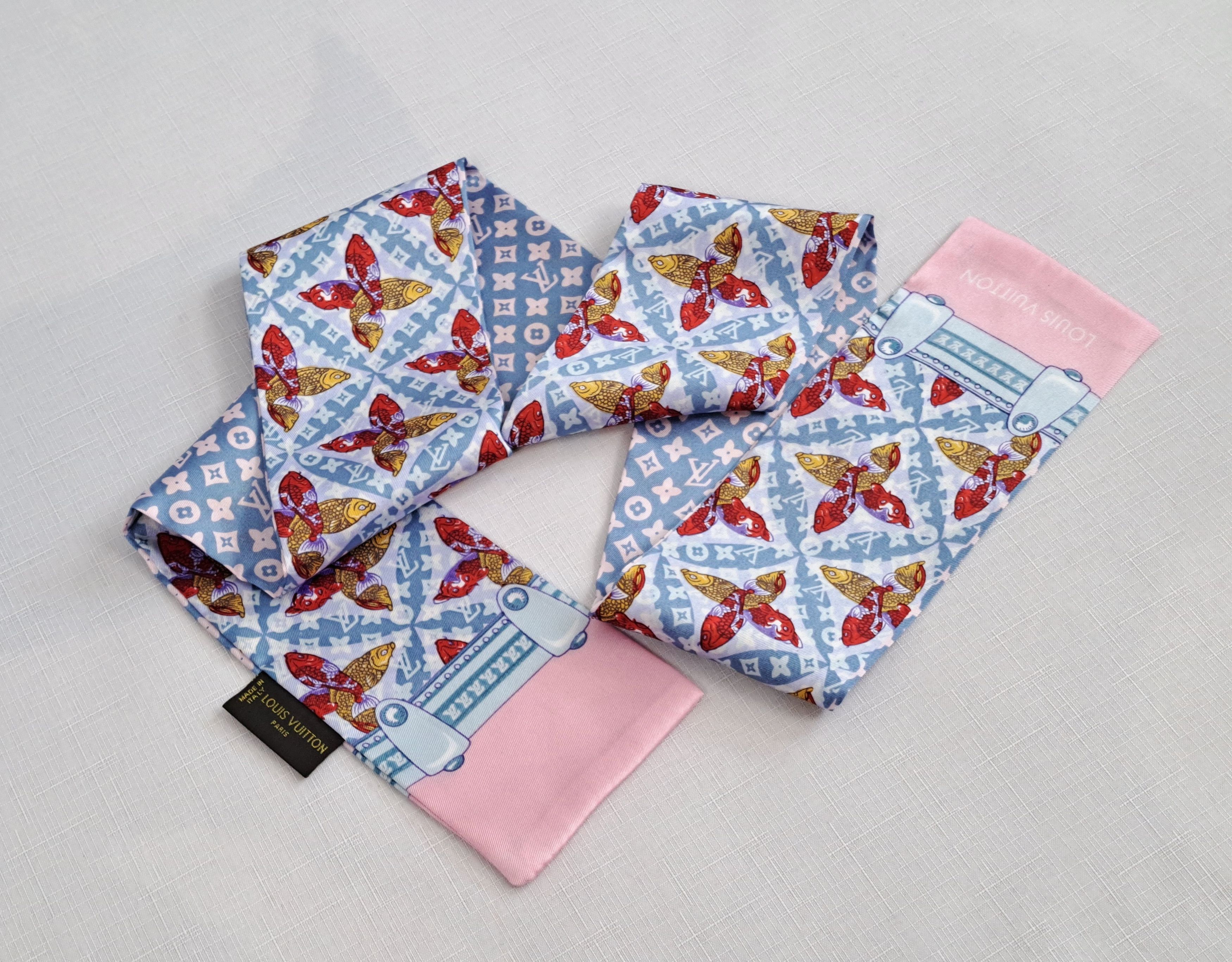 Louis Vuitton × Vintage LOUIS VUITTON monogram koi fish silk twilly/bandeau/scarf. Size ONE SIZE - 3 Thumbnail