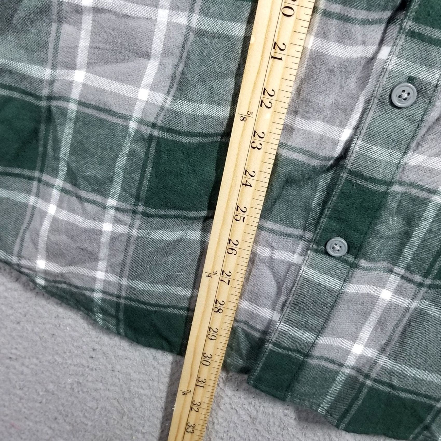 Vintage Columbia Men's Flannel Shirt Green Michigan State Spartans Omni-Wick Flare Gun Medium Regular Button-Up Plaid Active Outdoor Classic Modern Size US M / EU 48-50 / 2 - 6 Thumbnail