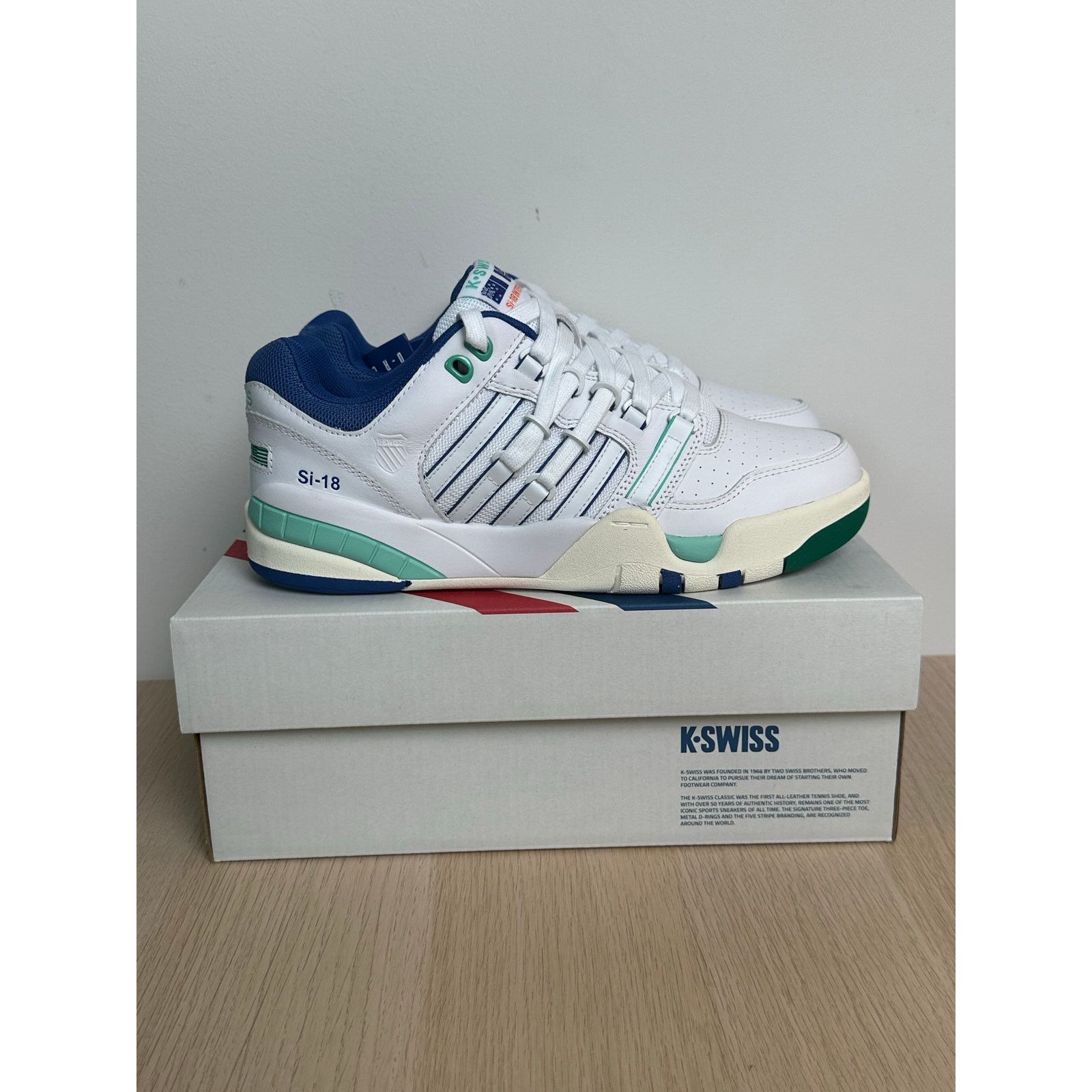 K-Swiss K-SWISS Si-18 International White Sneaker Size 7.5M - NEW Size US 7.5 / EU 40-41 - 1 Thumbnail