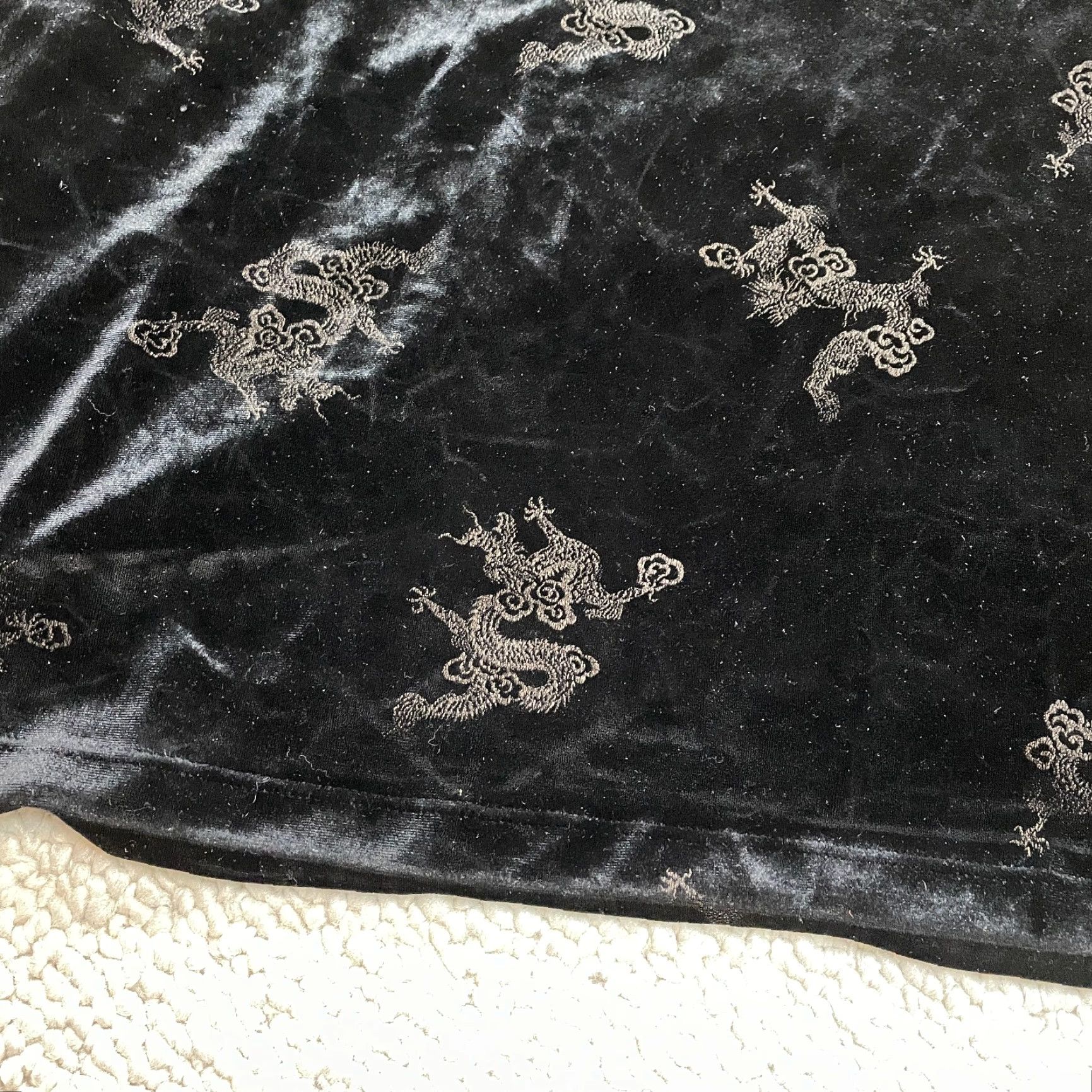 Velvet Love Scene Dress Womens 18 Black Sleeveless Velvet Chinese Dragon Print Size XXL / US 16-18 / IT 52-54 - 3 Thumbnail