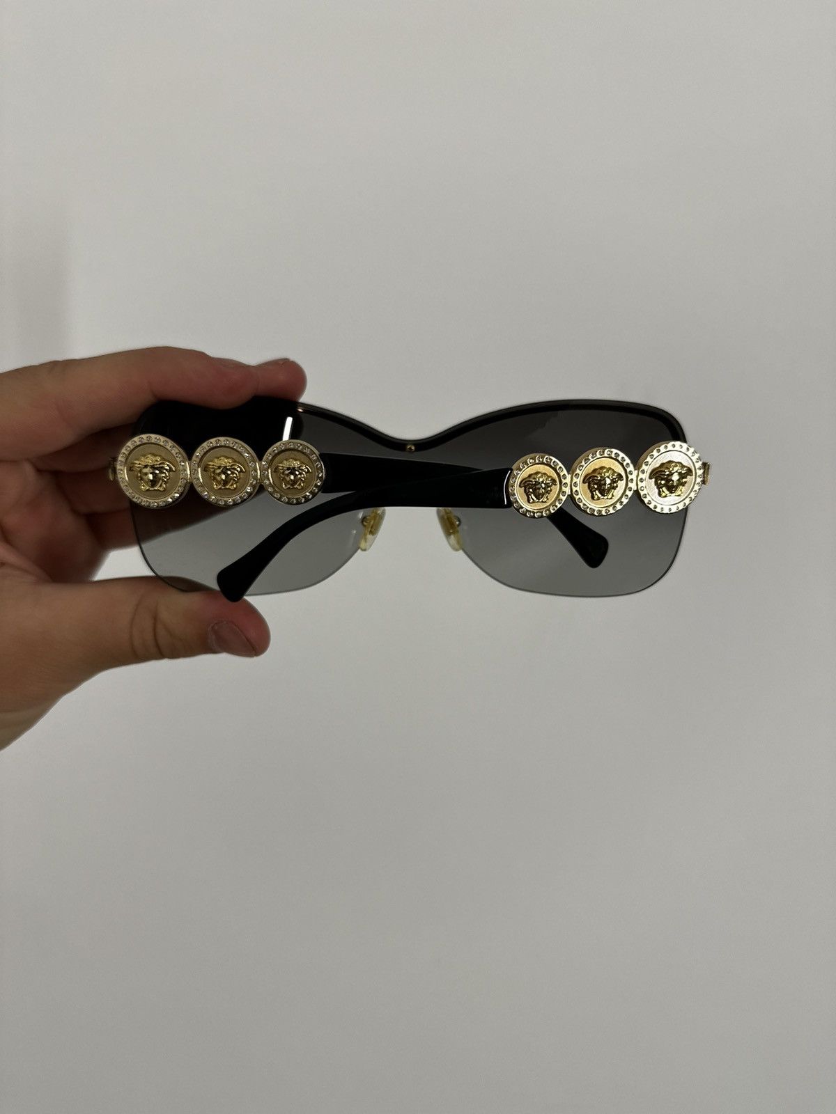 Versace Versace Sunglasses With Case Size ONE SIZE - 6 Thumbnail