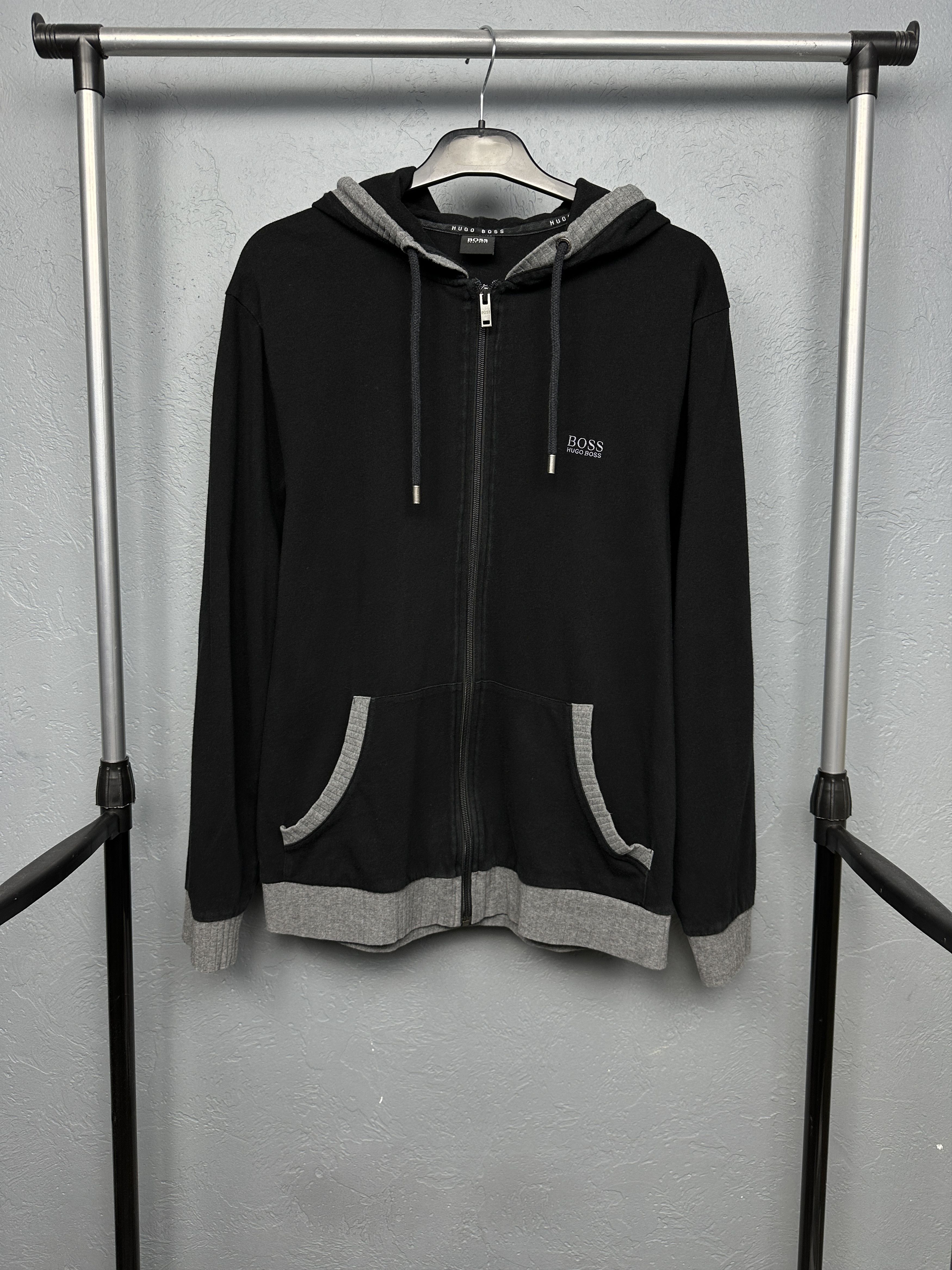 Hugo Boss Hugo Boss Mens Zip Hoodie Size US XL / EU 56 / 4 - 1 Thumbnail