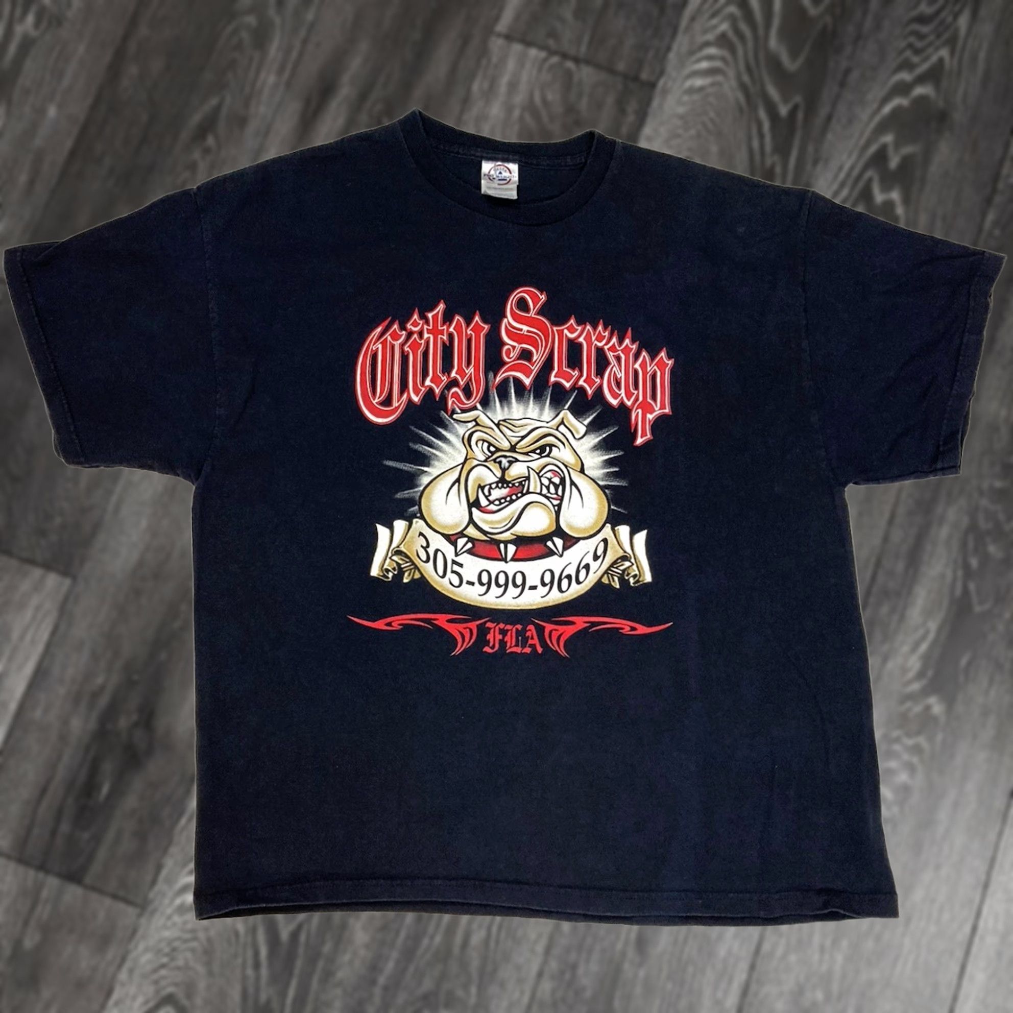 Delta VINTAGE City Scrap Miami Dog Graphic T-shirt Men XL Black Short Sleeve Size US XL / EU 56 / 4 - 1 Thumbnail
