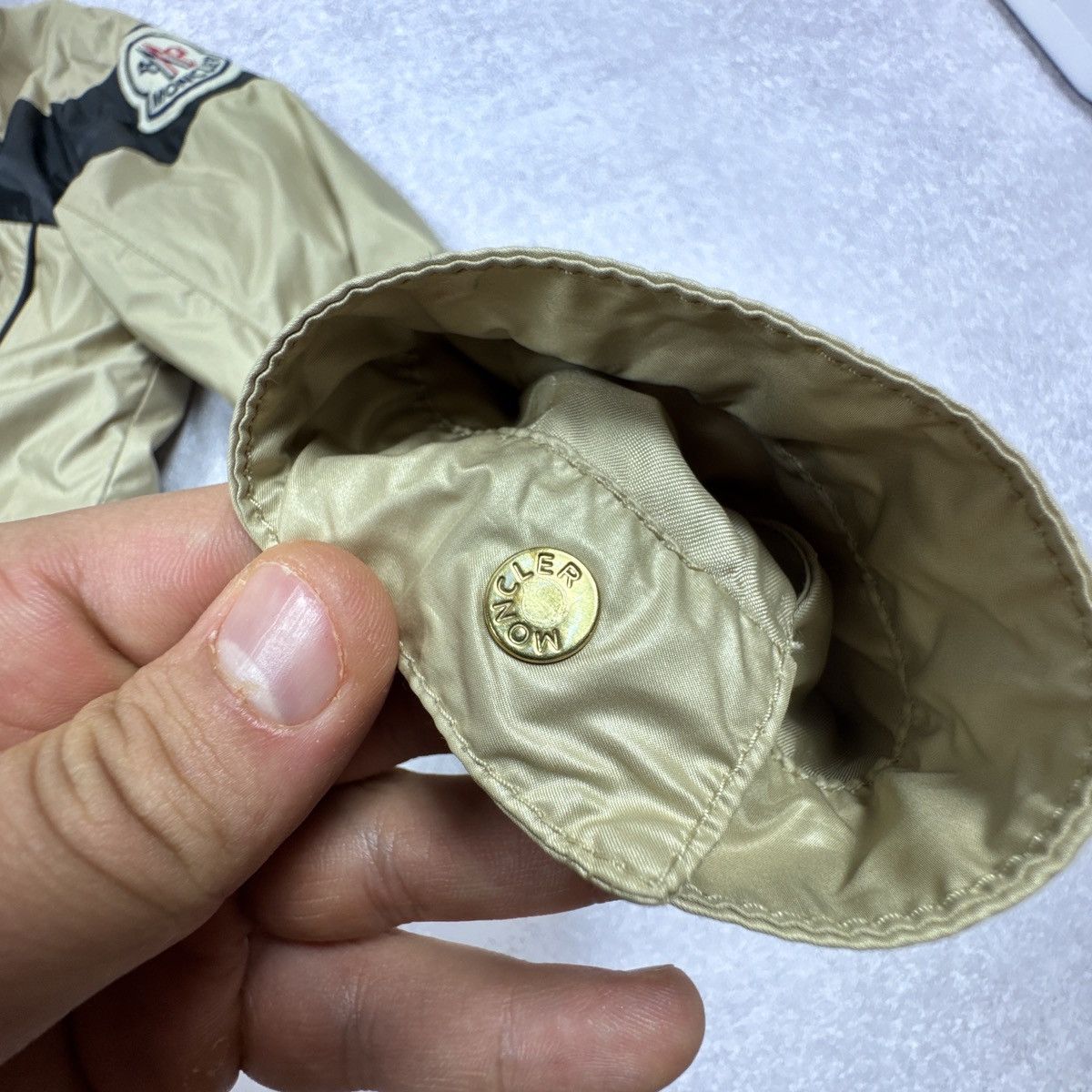 Moncler Women`s Moncler Big Logo Gold Polyester Light Jacket Size 1 Size S / US 4 / IT 40 - 16 Thumbnail