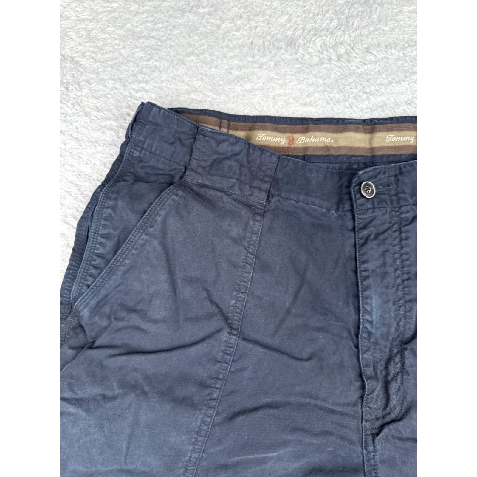 Tommy Bahama Tommy Bahama Shorts Men 33 Blue Chino Tencel Cotton Blend Expandable Waist 33x10 Size US 33 - 4 Thumbnail