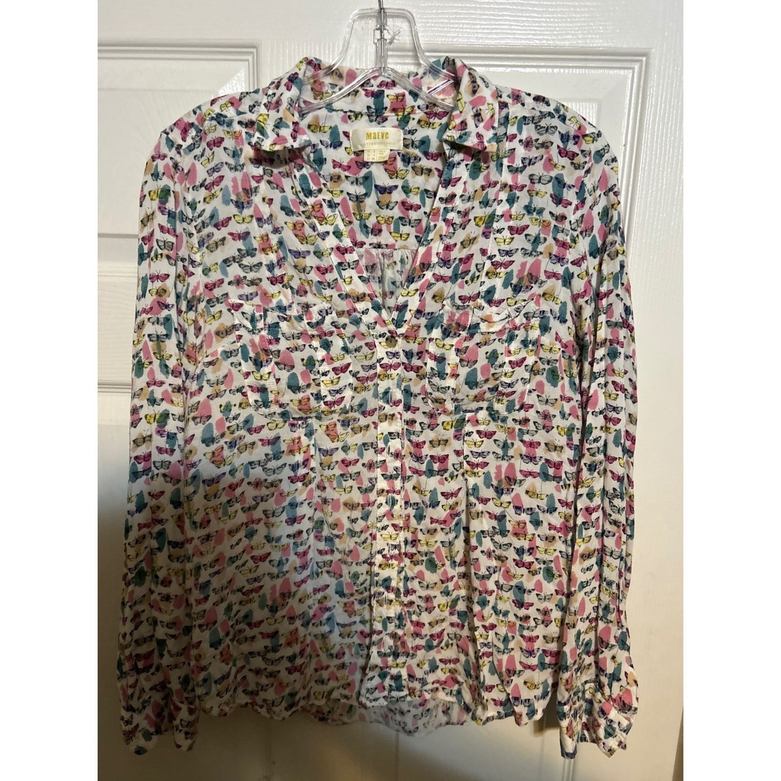 Anthropologie Maeve by Anthropologie Butterfly Button Down Blouse Size 4 Size S / US 4 / IT 40 - 1 Thumbnail