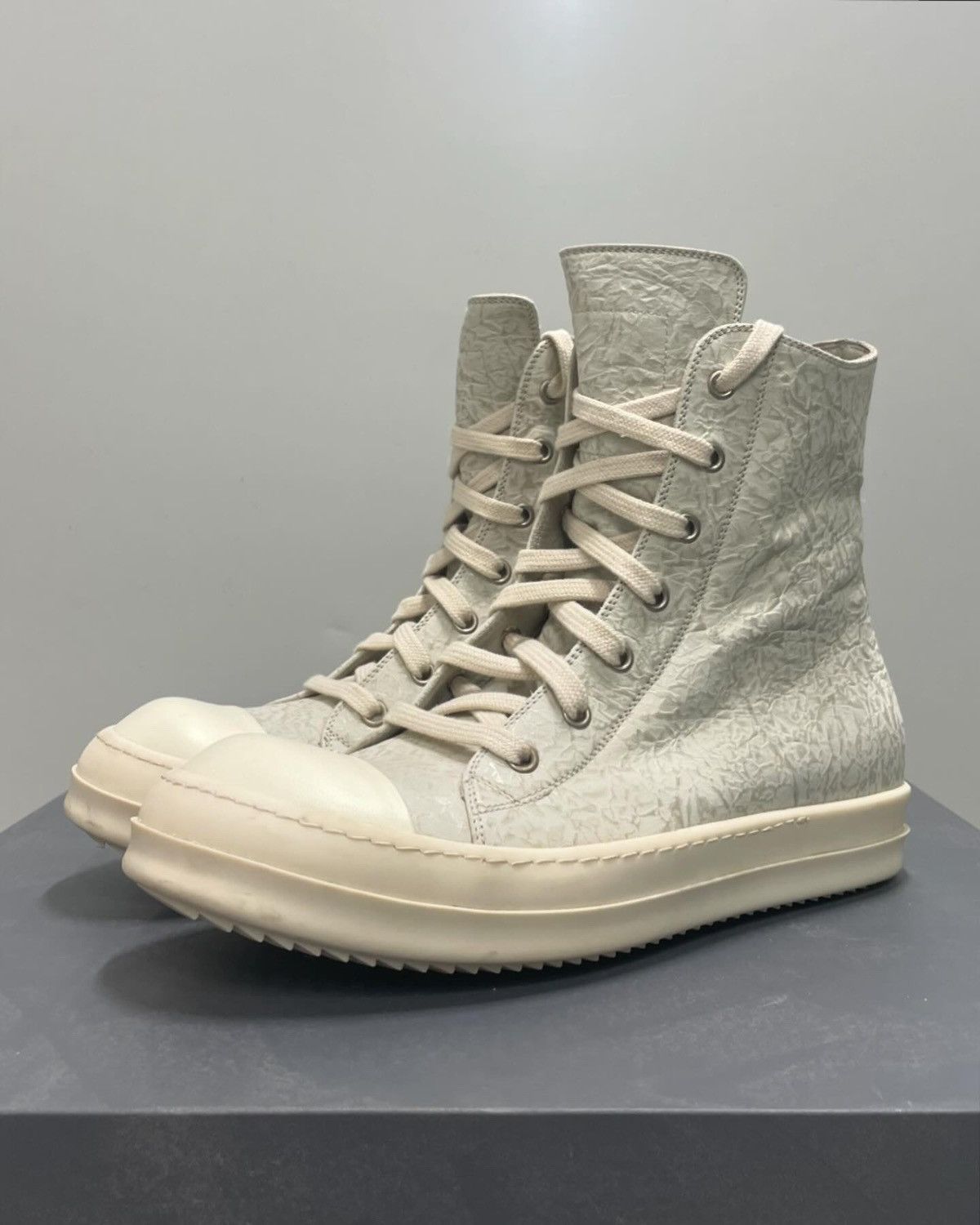 image of Rick Owens Ss17 “Walrus” Textured Leather Ramones Shoes in Grey, Men's
