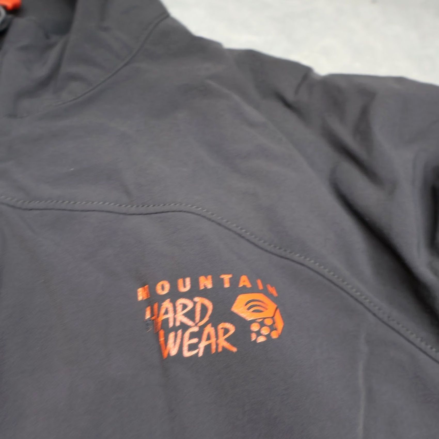 Mountain Hardwear Mountain Hardwear Jacket Mens Medium Grey Super Chockstone Softshell Wind Rain Size US M / EU 48-50 / 2 - 4 Thumbnail
