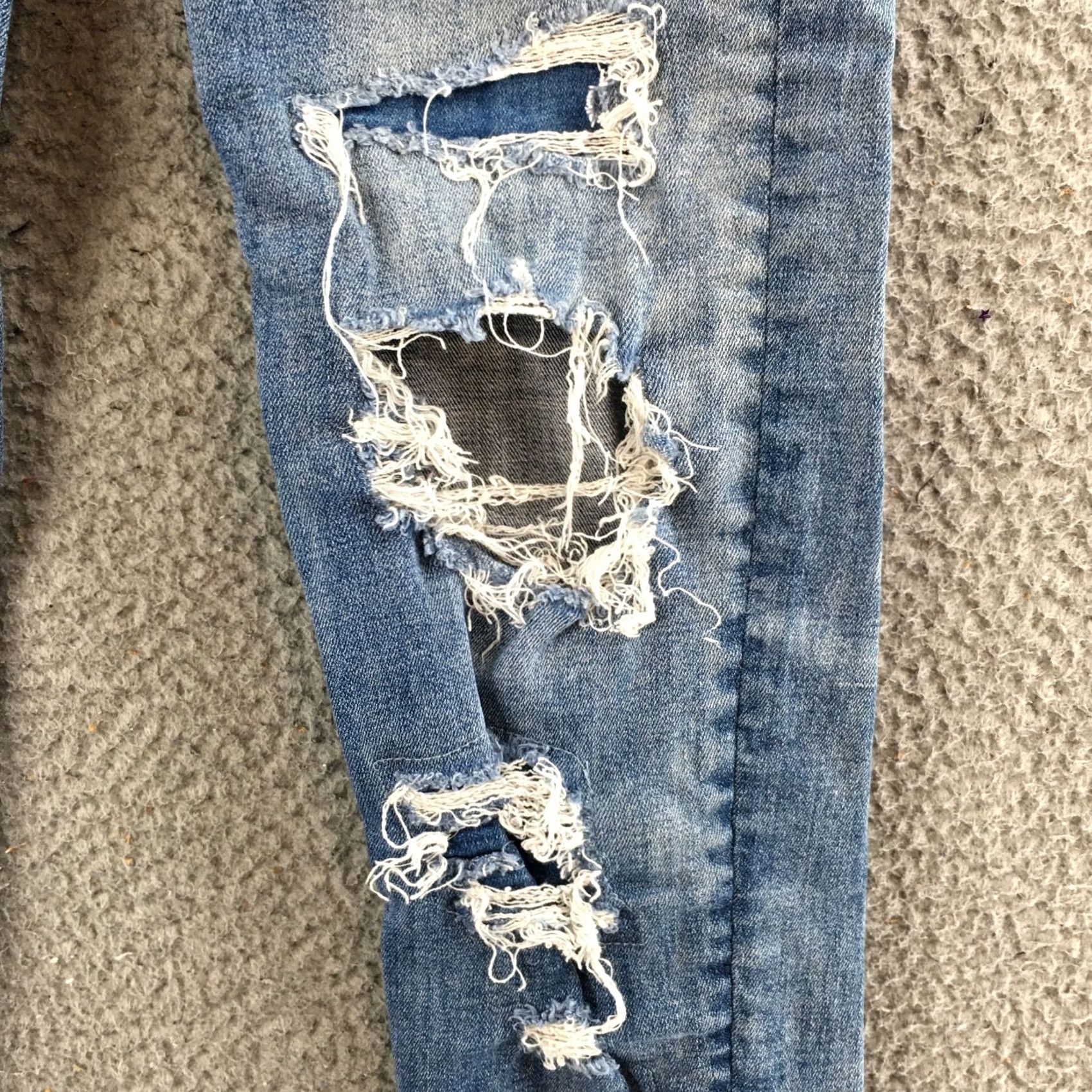American Eagle Outfitters American Eagle Jeans Womens 00 Short Skinny Low Rise Zip Fly Distressed Blue Jeans Size 24" / US 00 / IT 34 - 6 Thumbnail