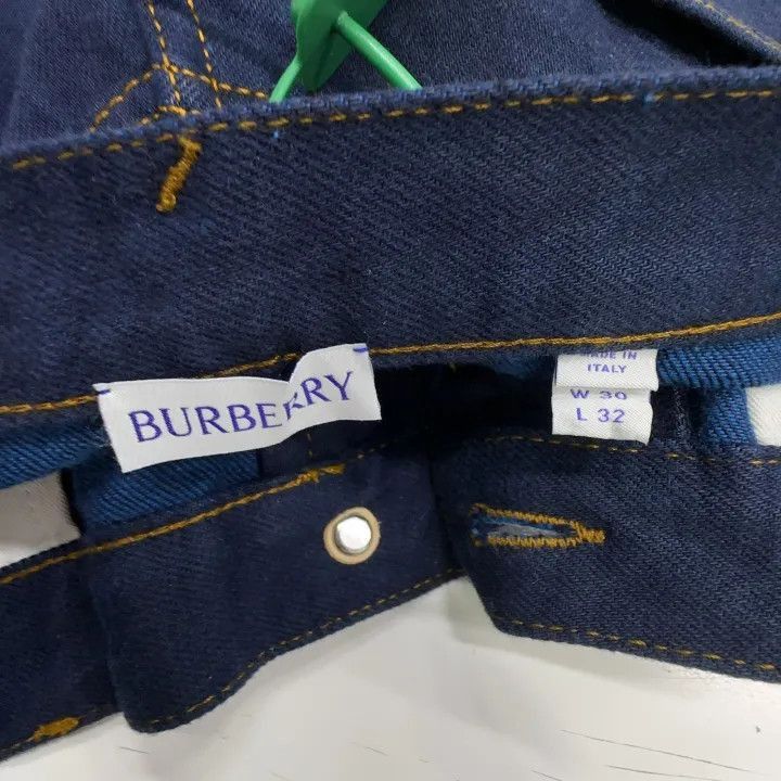 Burberry Burberry Burberry Rose Print Straight Leg Denim Pants-2507 Size US 30 / EU 46 - 2 Thumbnail