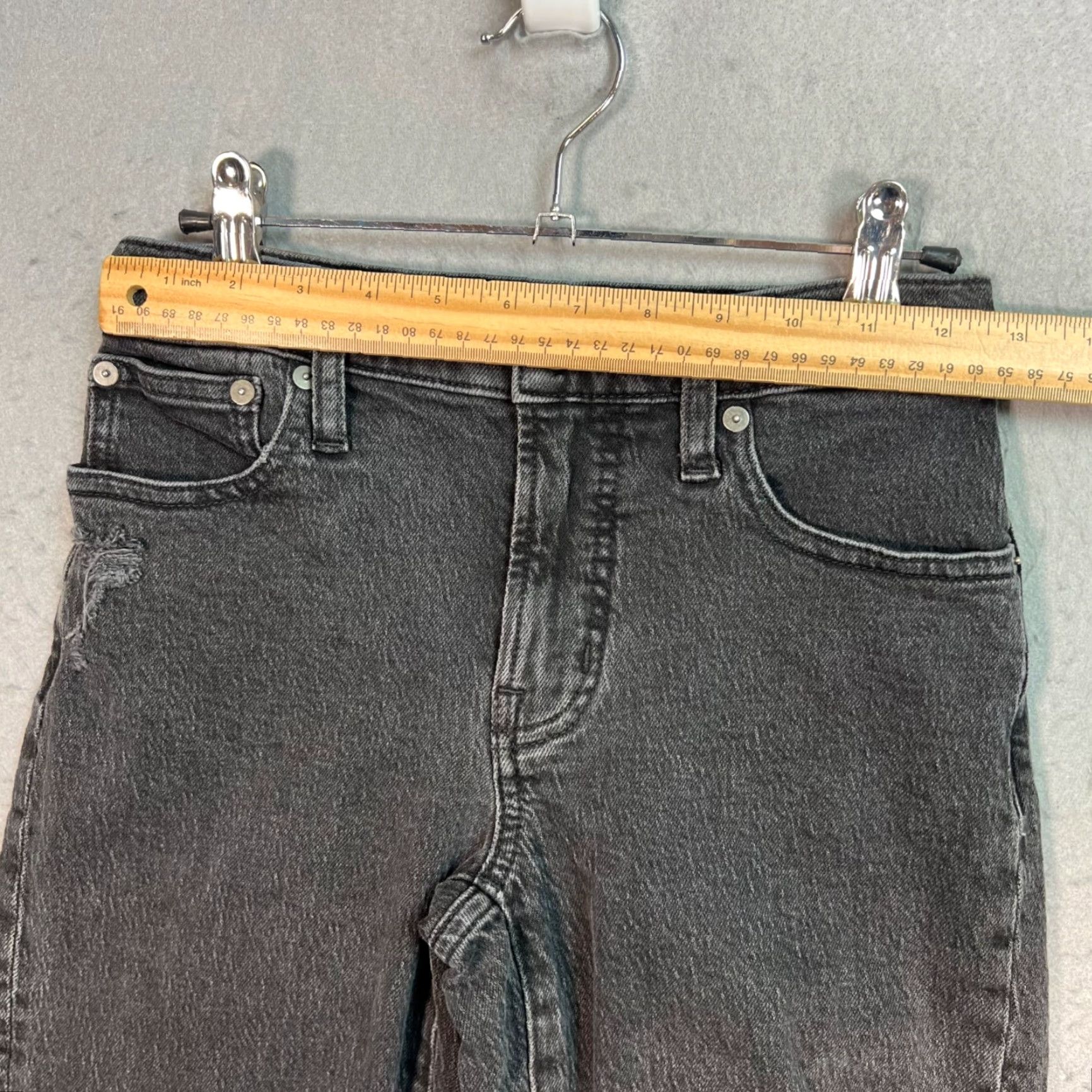 Madewell Madewell Womens Jeans Mid-Rise Straight Vintage Black Denim 23 Adults 5-Pocket Distressed 90s Theme Womens Size 40" / US 18 - 6 Thumbnail