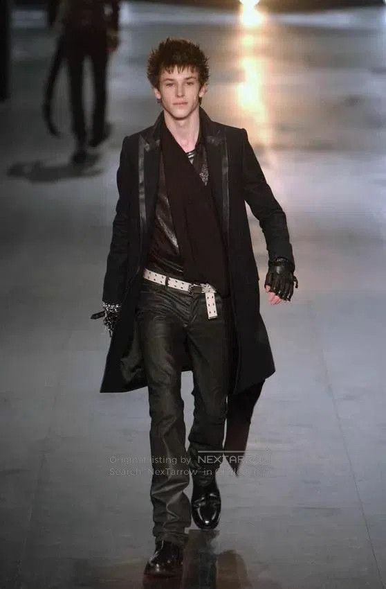 Dior Black Long Heavy Coat . Size US S / EU 44-46 / 1 - 1 Thumbnail