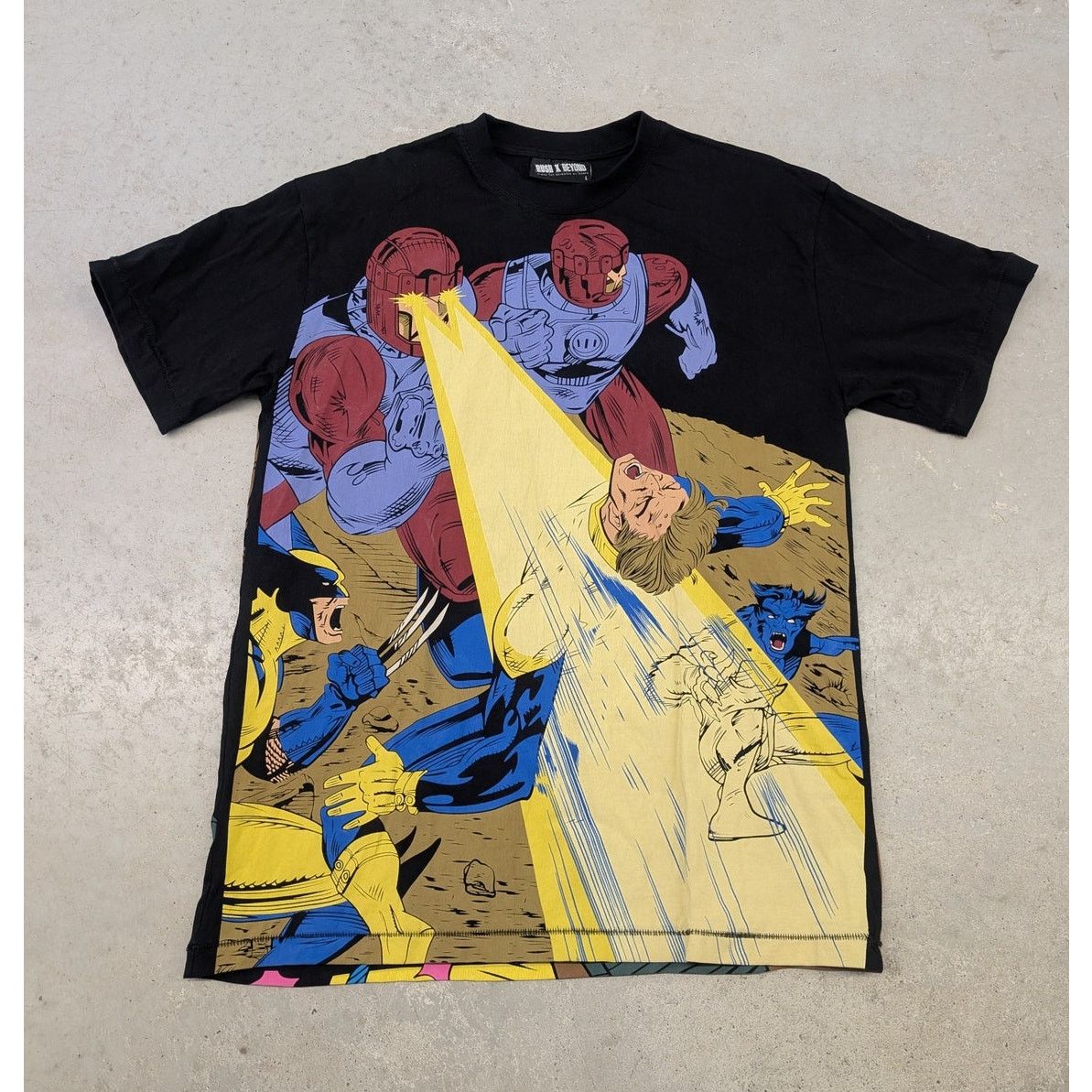 Marvel Comics Rush x Beyond Marvel Comics X-men Morph Wolverine t-shirt Size US L / EU 52-54 / 3 - 1 Thumbnail